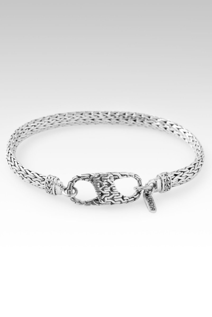 Snake Chain Bracelet for Women - Elegant Chain Link Jewelry for Everyday Wear & Special Occasions