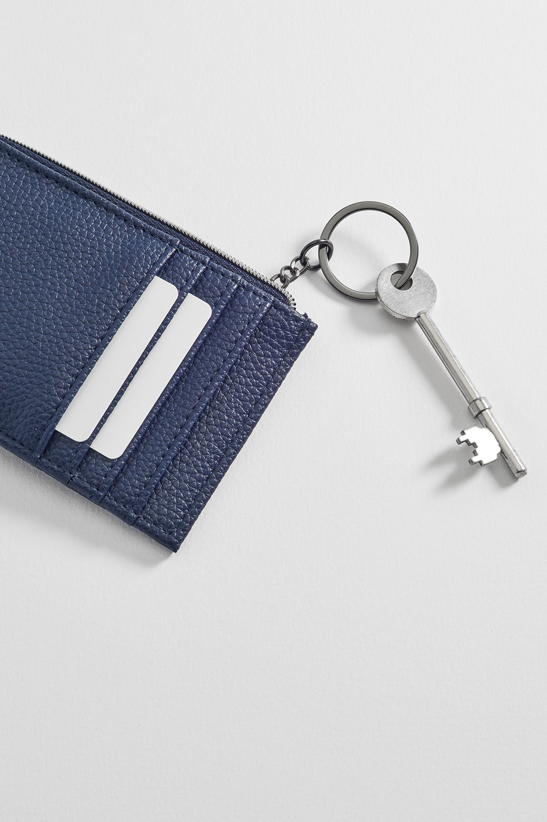 Men's Slim RFID Blocking Zipper Wallet - Secure & Stylish Leather Card Holder for Everyday Use & Travel