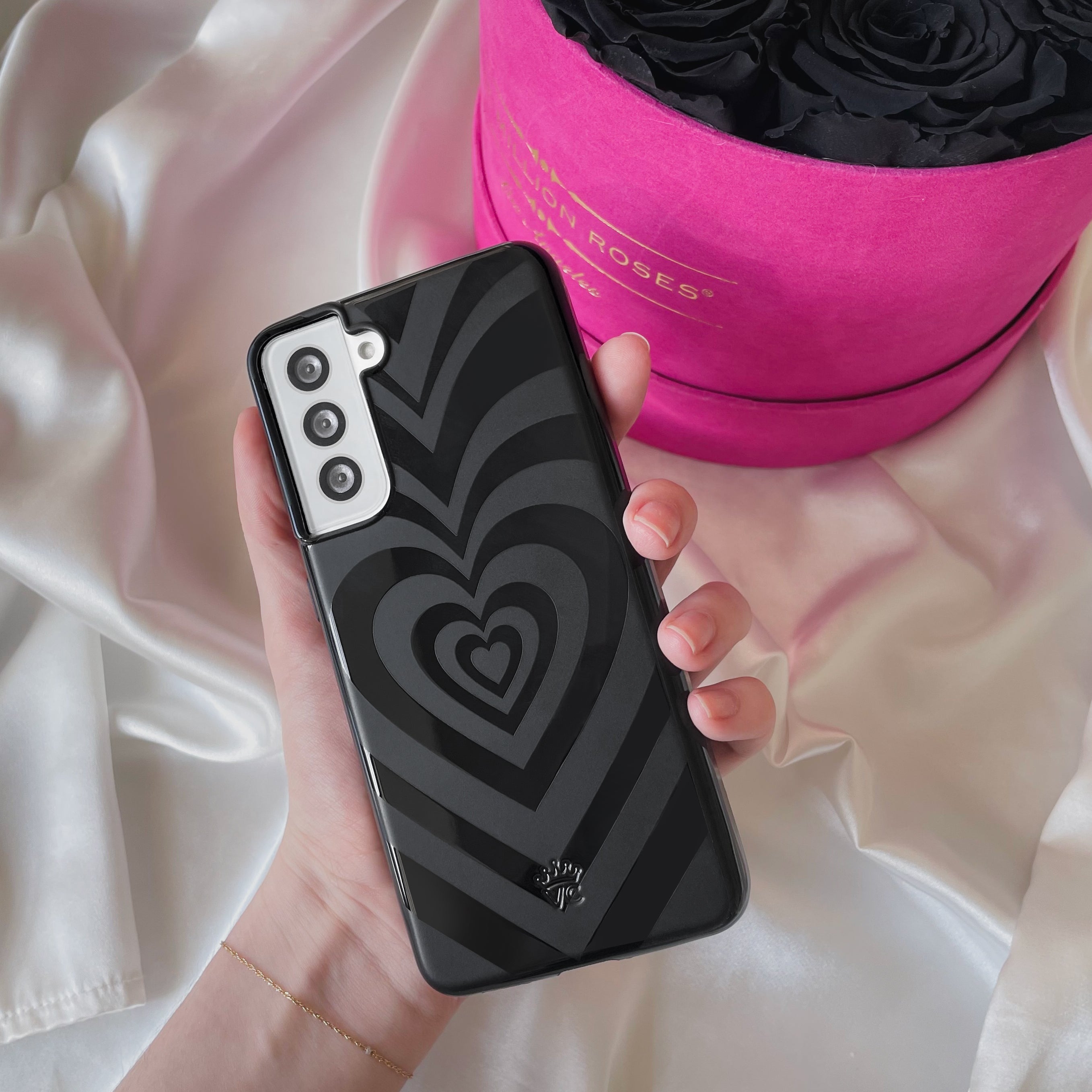 Sweethearts Noir Samsung Phone Case - Elegant & Durable Protective Cover for Samsung Galaxy - Perfect for Everyday Use, Travel & Gifting