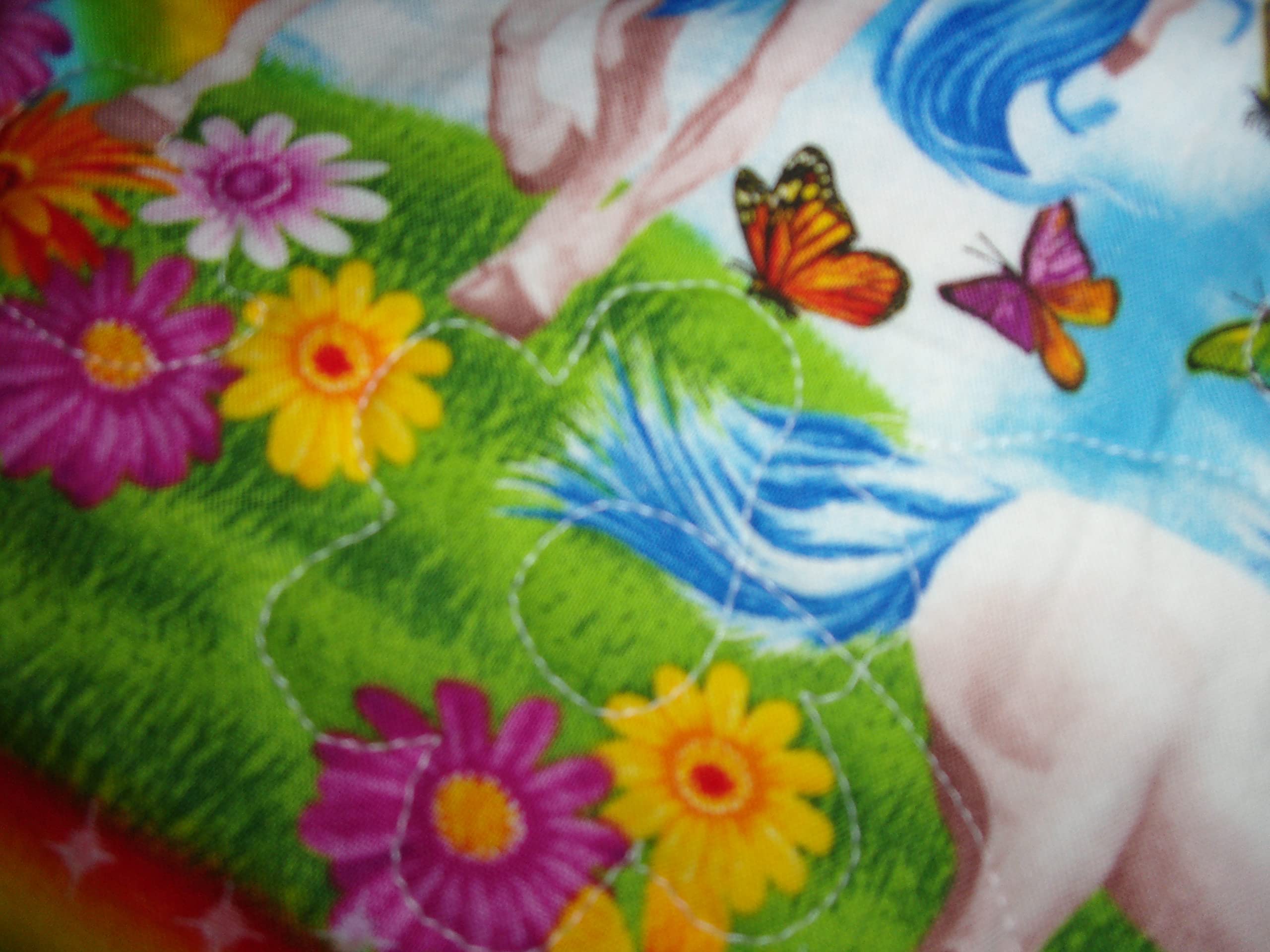 Soft Quilted Throw Blanket with Unicorns & Rainbows - 42