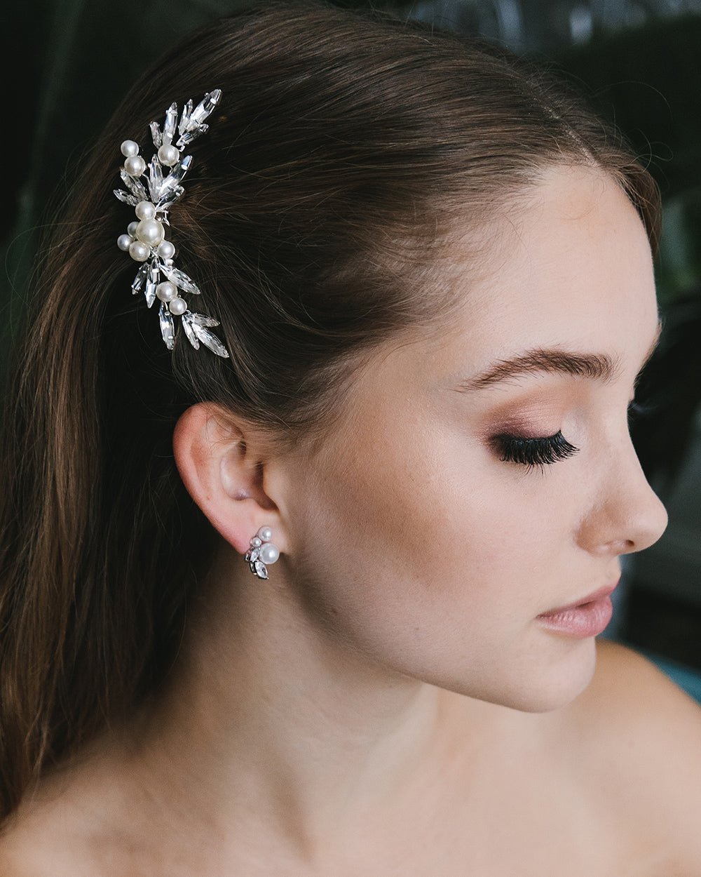 Martina Bridal Comb - Elegant Rhinestone Wedding Hair Accessories for Brides, Bridesmaids & Prom | Perfect for Weddings, Formal Events & Special Occasions