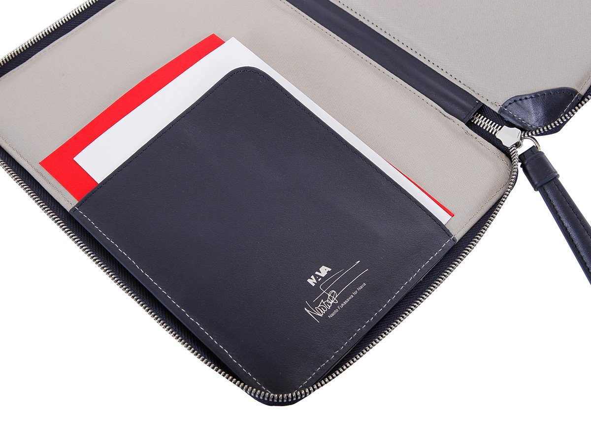 Premium Milano Wrist Tablet Case - Universal Fit for iPad & Android Tablets - Hands-Free Convenience for Cooking, Shopping & Outdoor Activities