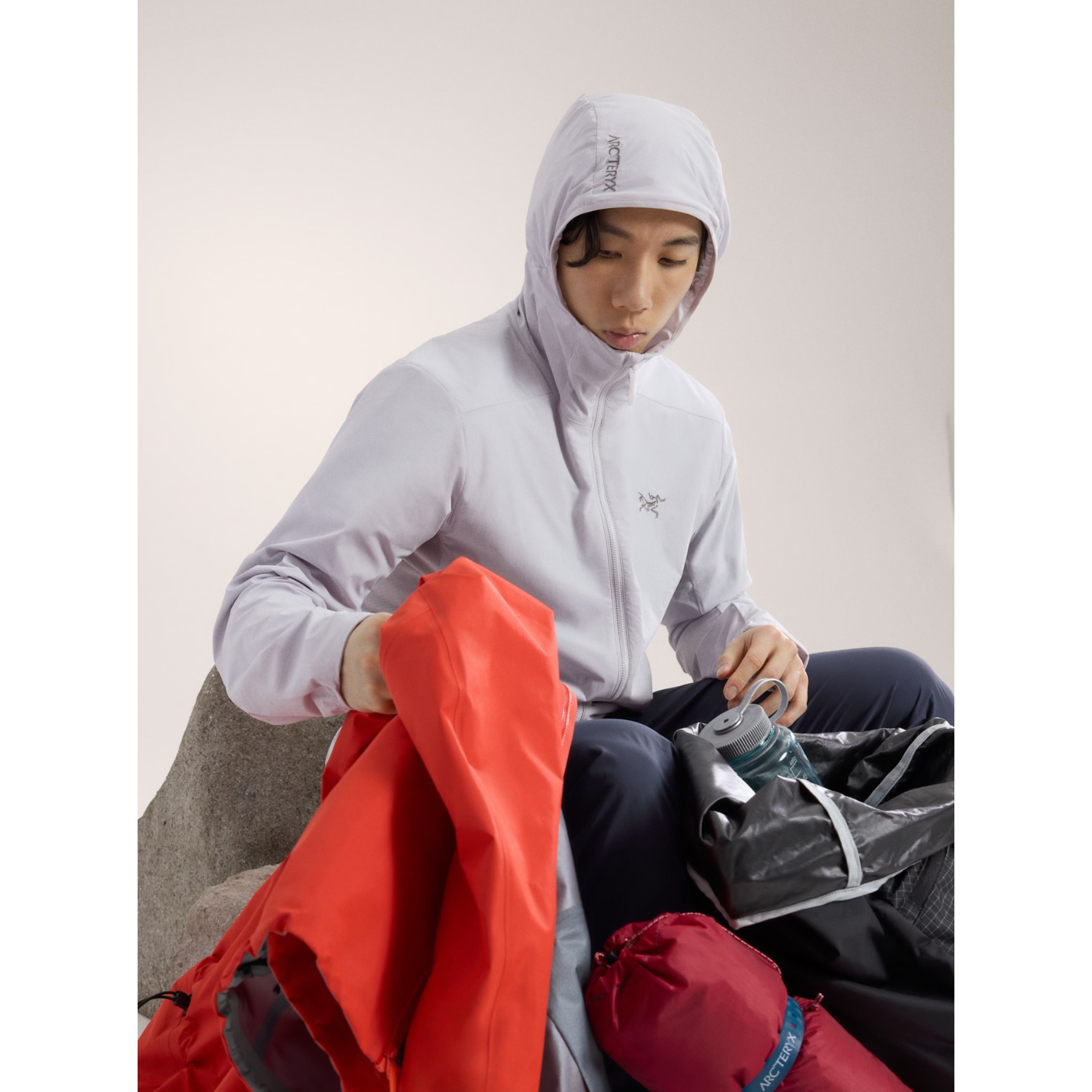 Arc'teryx Men's Atom SL Hoody - Lightweight Packable Insulated Jacket for Hiking, Travel & Outdoor Adventures