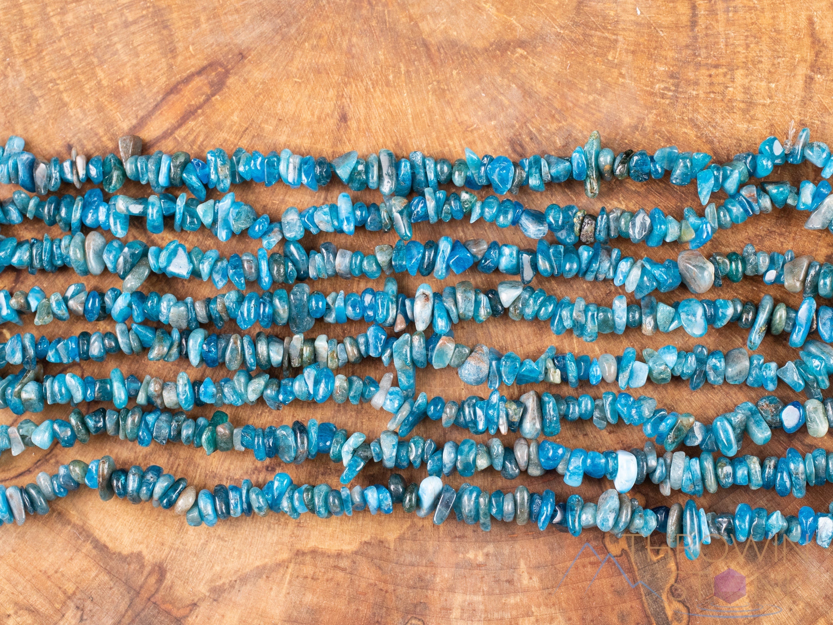 Blue Apatite Crystal Necklace - Handmade Chip Bead Long Necklace for Women, Healing Stone Jewelry, Spiritual Gift for Meditation & Energy Balancing | Perfect for Yoga, Reiki & Boho Fashion