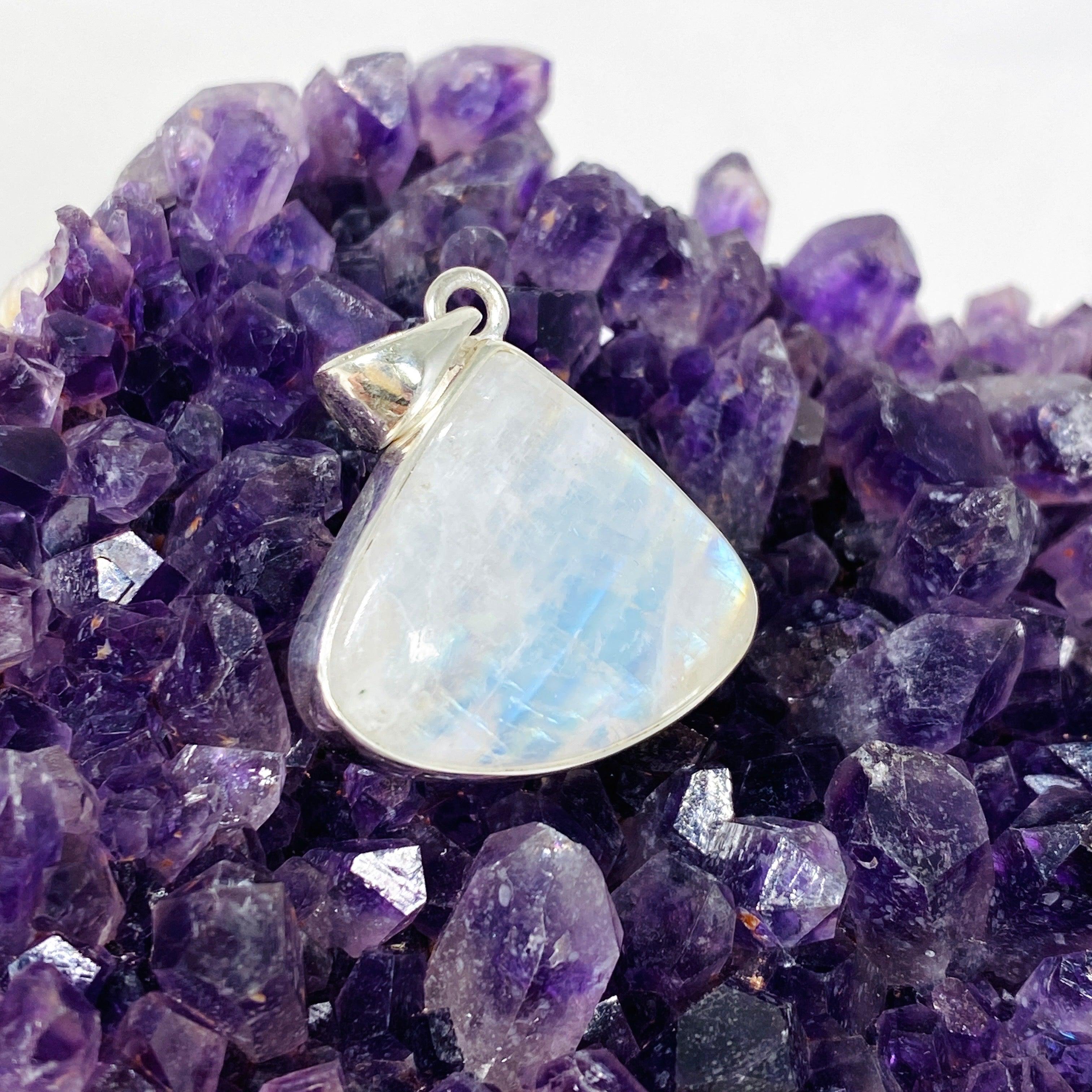 Moonstone Teardrop Pendant Necklace KPGJ4025 - Elegant Jewelry for Women, Perfect for Wedding, Party & Everyday Wear