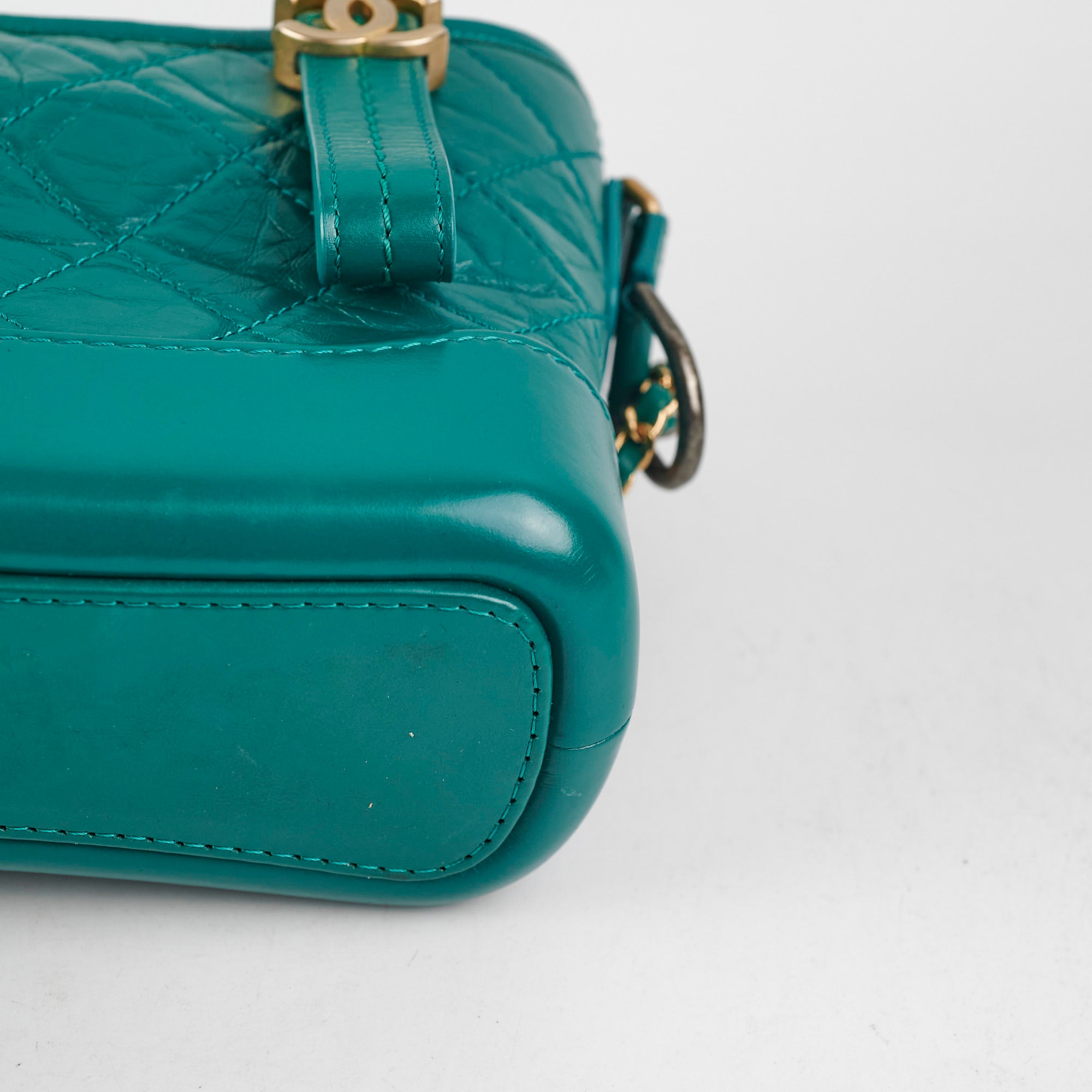 Chanel Small Gabrielle Green Leather Shoulder Bag - Series 29 Luxury Handbag for Women | Perfect for Work, Travel & Evening Events