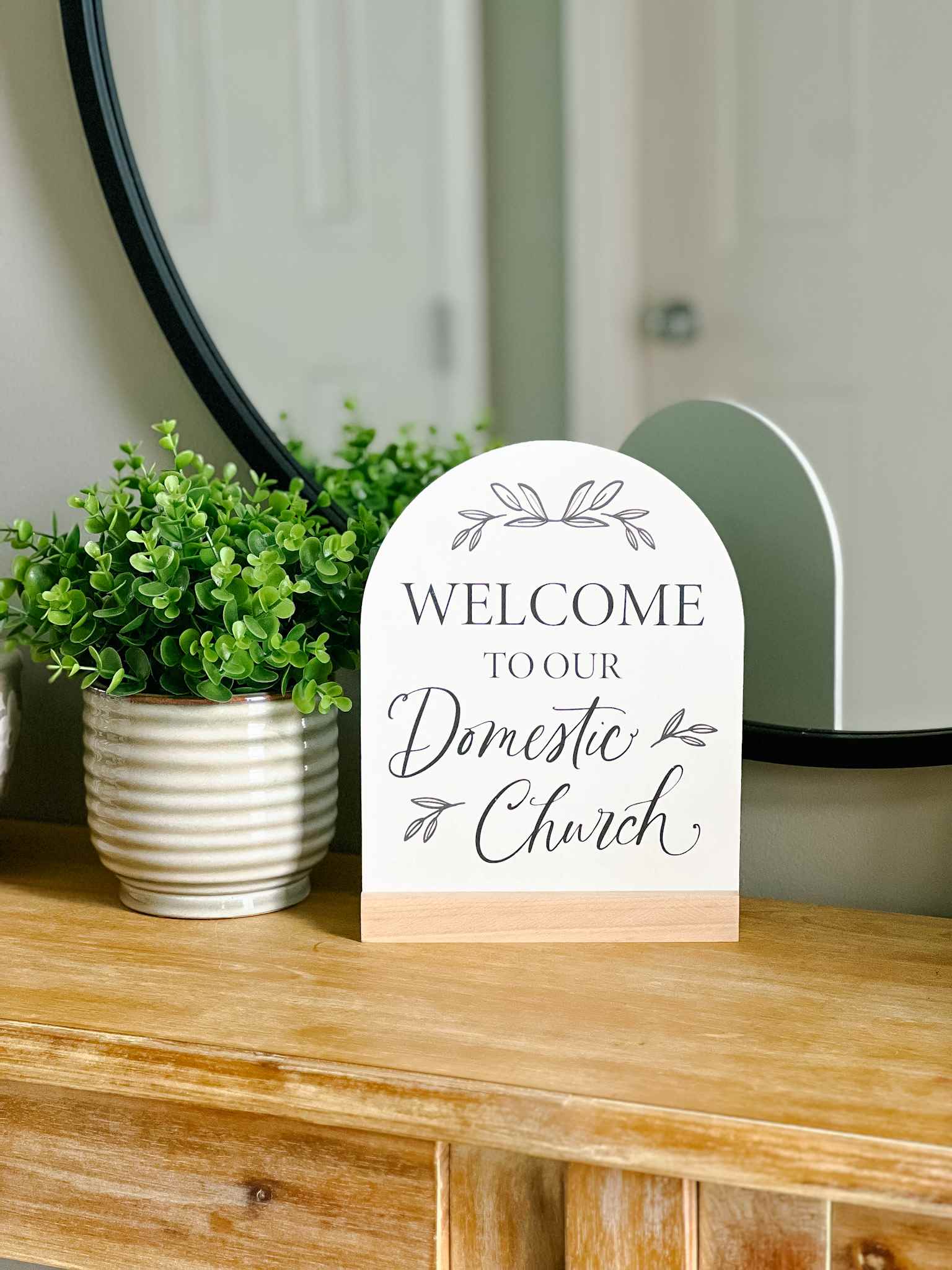 Domestic Church Arch Sign - Handcrafted Wooden Home Decor for Christian Families - Perfect for Weddings, Baptisms & Religious Celebrations