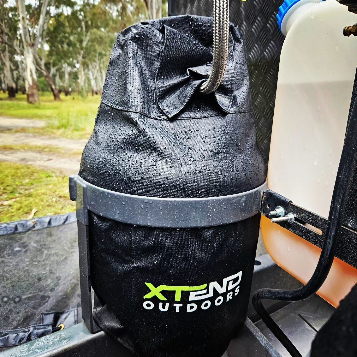 Black Gas Bottle Cover - Durable & Weatherproof Propane Tank Protector for Outdoor Grilling, Camping & RV Use