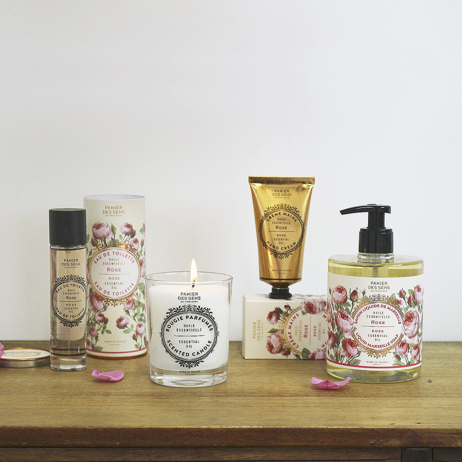 Panier des Sens Rose Candle - Natural Scented Home Decor for Relaxation & Gifts