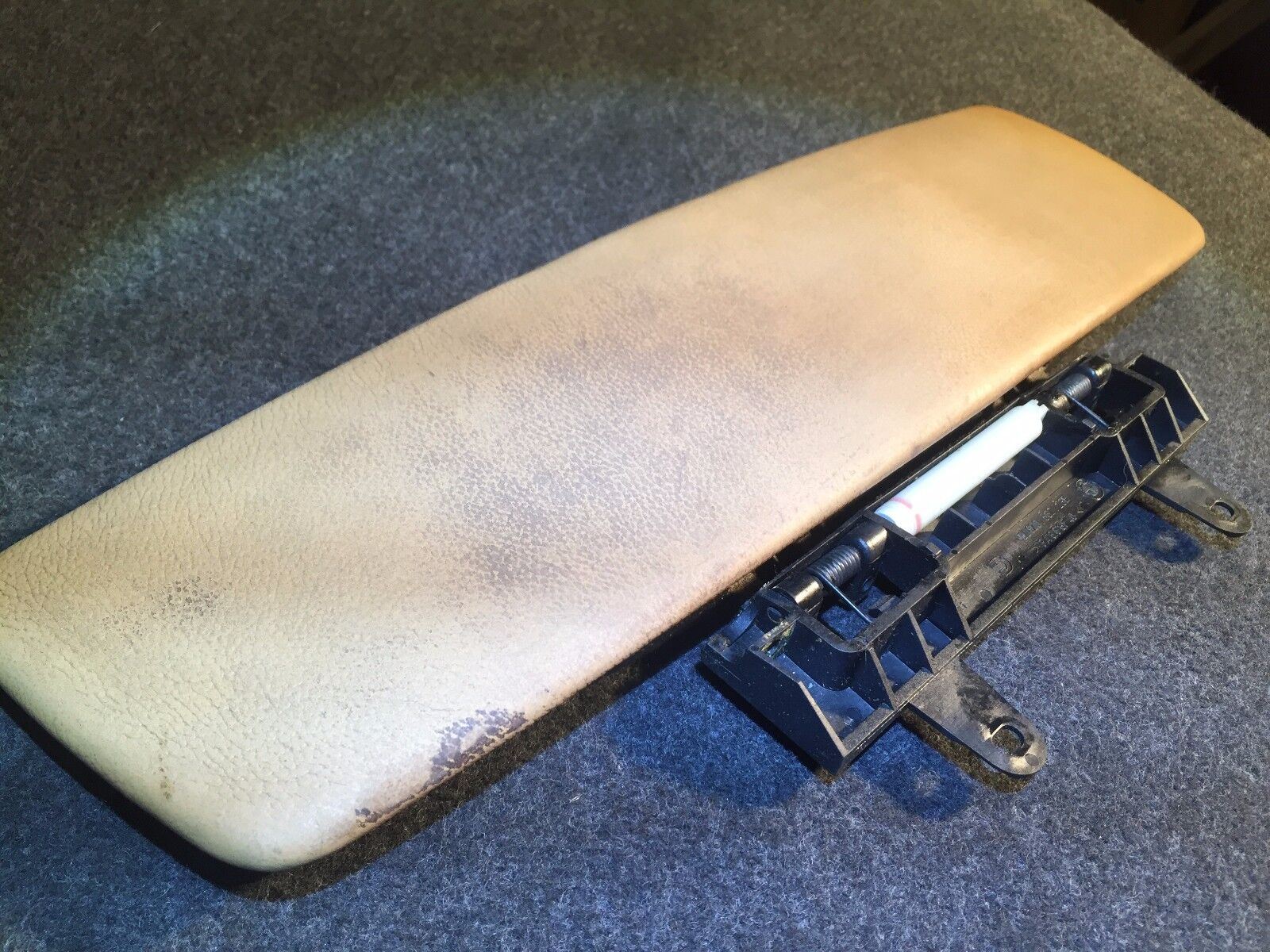 2002-2005 BMW 745i E65 OEM Center Console Armrest Storage Cover (Part #082056223) - Perfect for Car Interior Protection & Comfort Upgrade