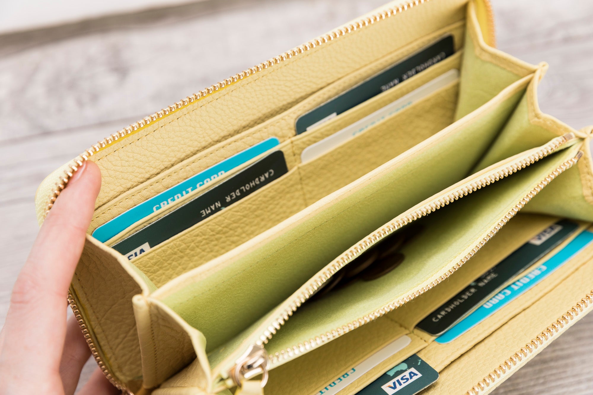 Stylish Lemon Yellow Leather Women's Wallet - Slim Bifold Design for Credit Cards & Cash - Perfect for Everyday Use, Travel & Gifts