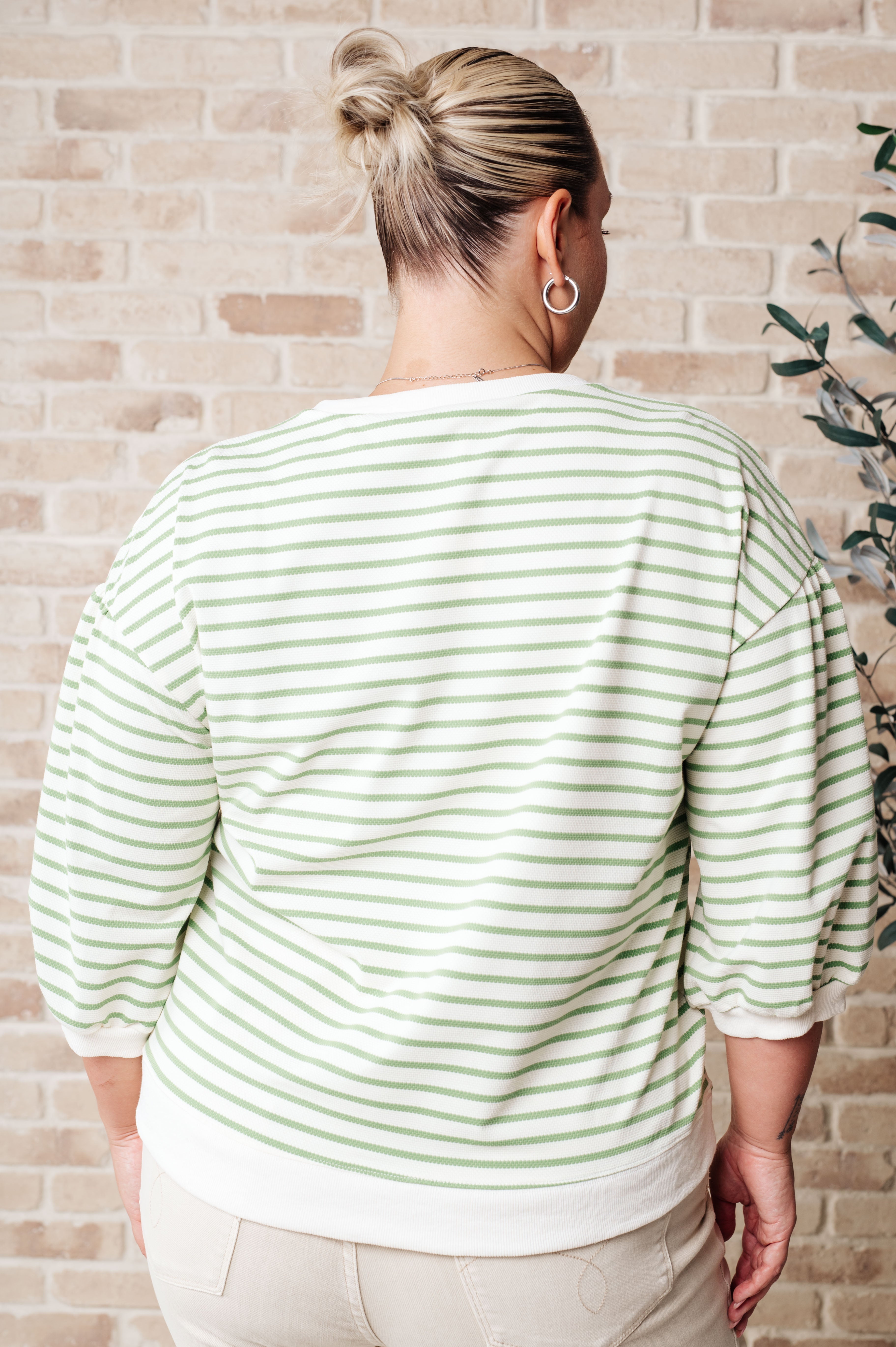 Women's Fashion Striped T-Shirt - Casual Comfort Fit Short Sleeve Top for Everyday Wear | Perfect for Work, Weekend & Vacation Outfits