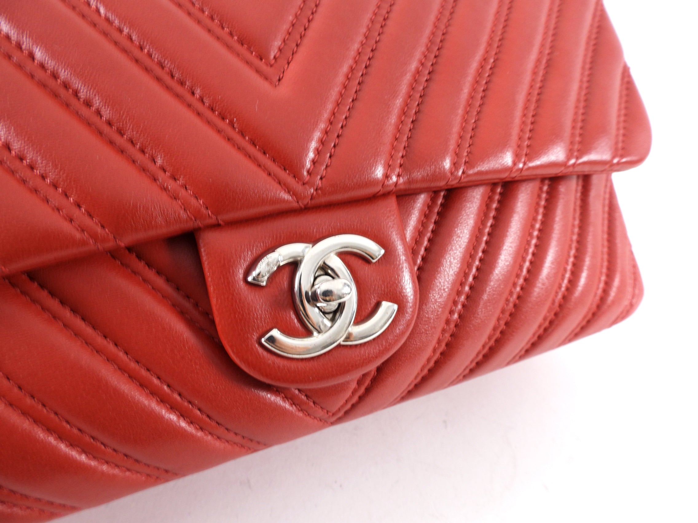 Chanel Red Jumbo Chevron Quilted Single Flap Bag with Silver Hardware - Luxury Designer Handbag for Women, Perfect for Parties, Date Nights & Special Occasions