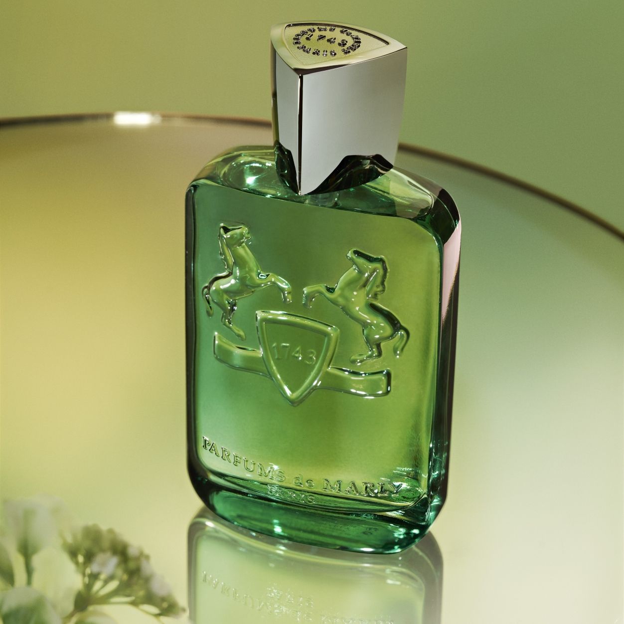 Greenley Eau de Parfum for Women - Fresh Floral Scent with Citrus Notes - Long Lasting Perfume for Daily Wear & Special Occasions