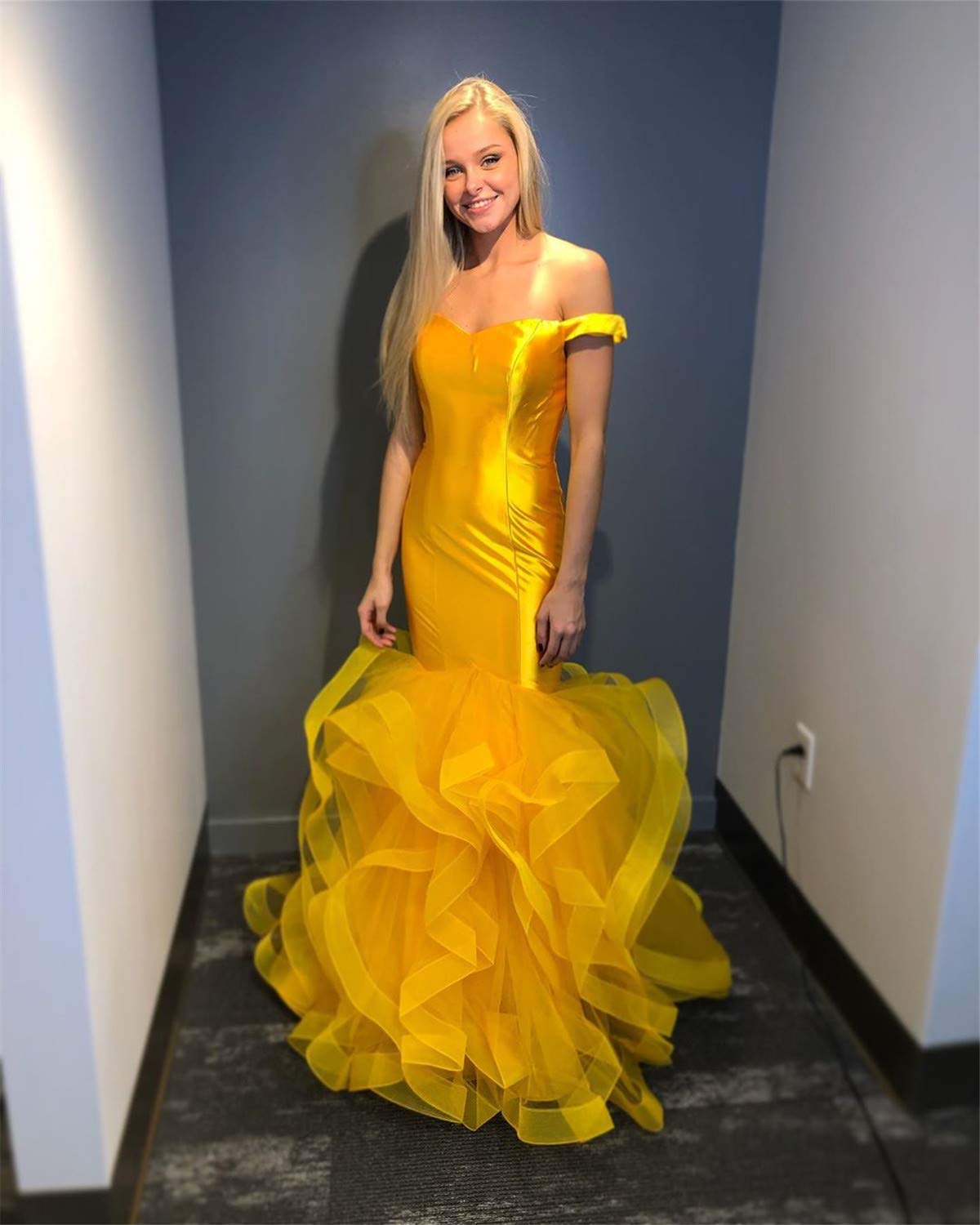 Elegant Women's Off The Shoulder Satin Mermaid Prom Dress with Ruffles - Long Formal Evening Gown for Homecoming, Wedding Guest & Special Occasions