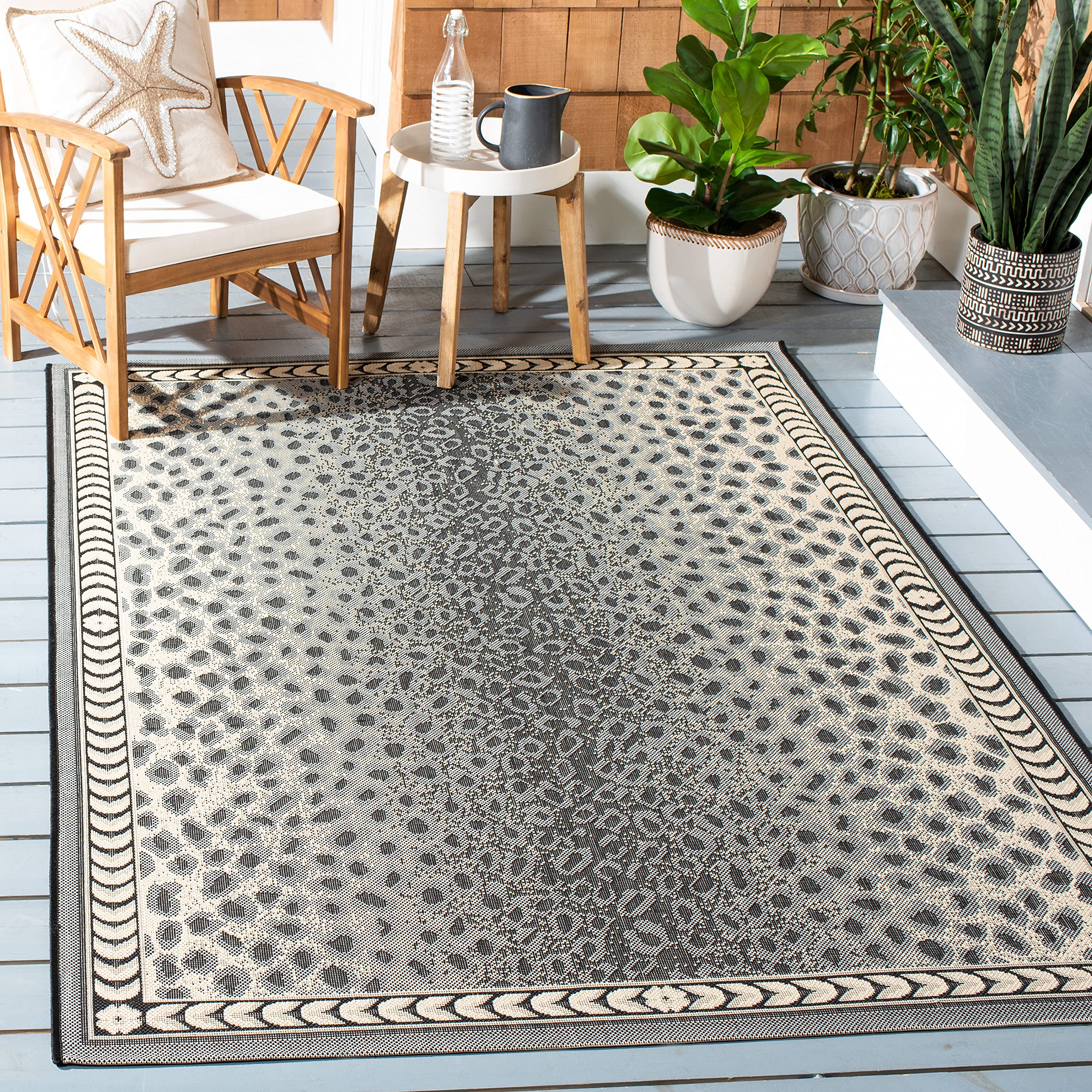 SAFAVIEH Courtyard Collection 6'7