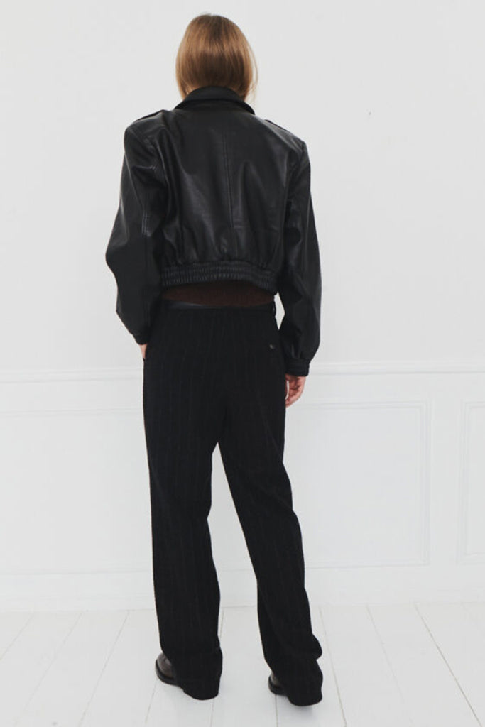 Brooklyn Bomber Jacket - Stylish Black Outerwear for Men & Women | Perfect for Casual Wear, Street Fashion & Fall Layering