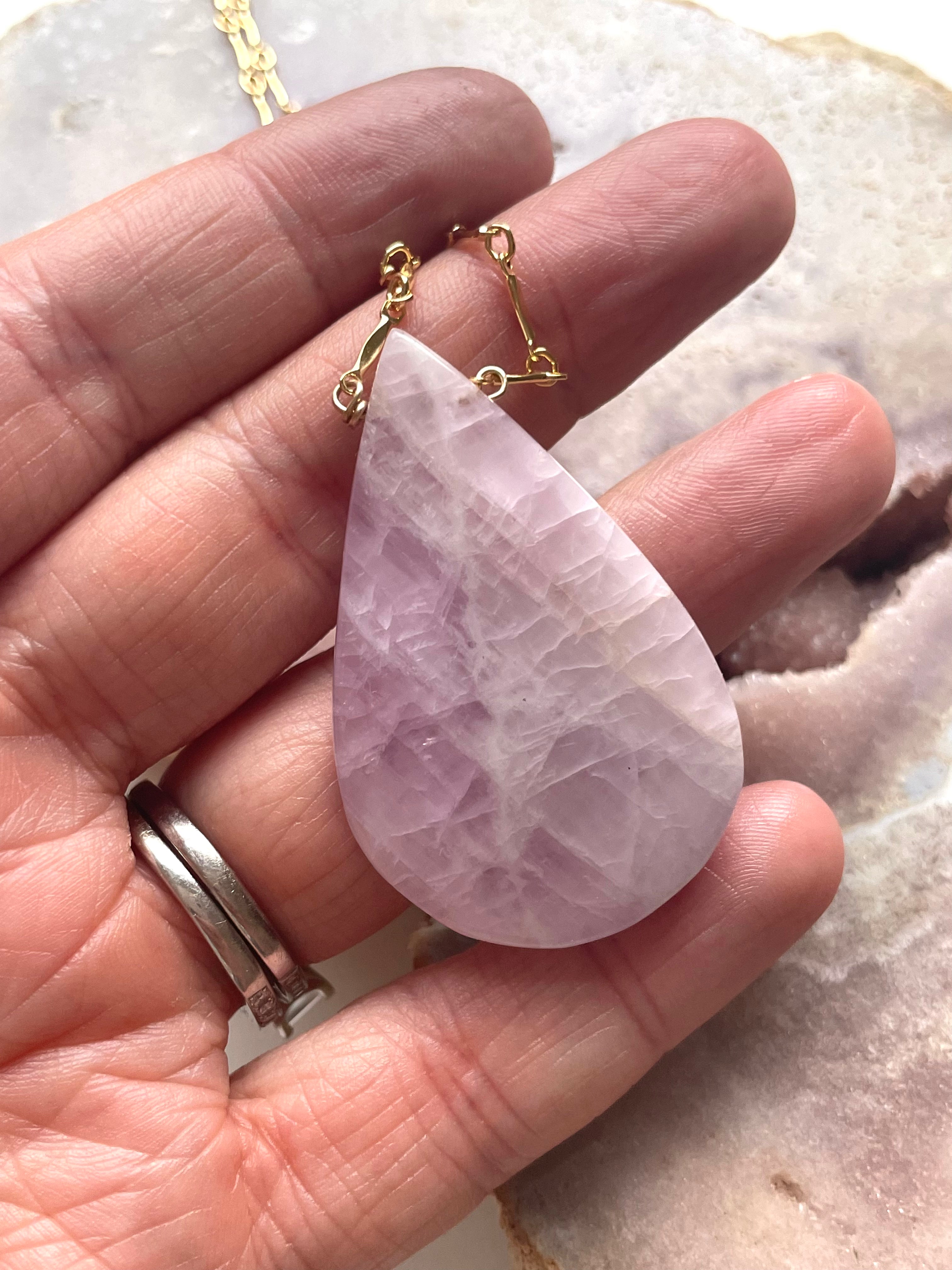 Elegant Kunzite Statement Crystal Necklace for Women | Natural Pink Gemstone Jewelry | Perfect for Weddings, Parties & Special Occasions