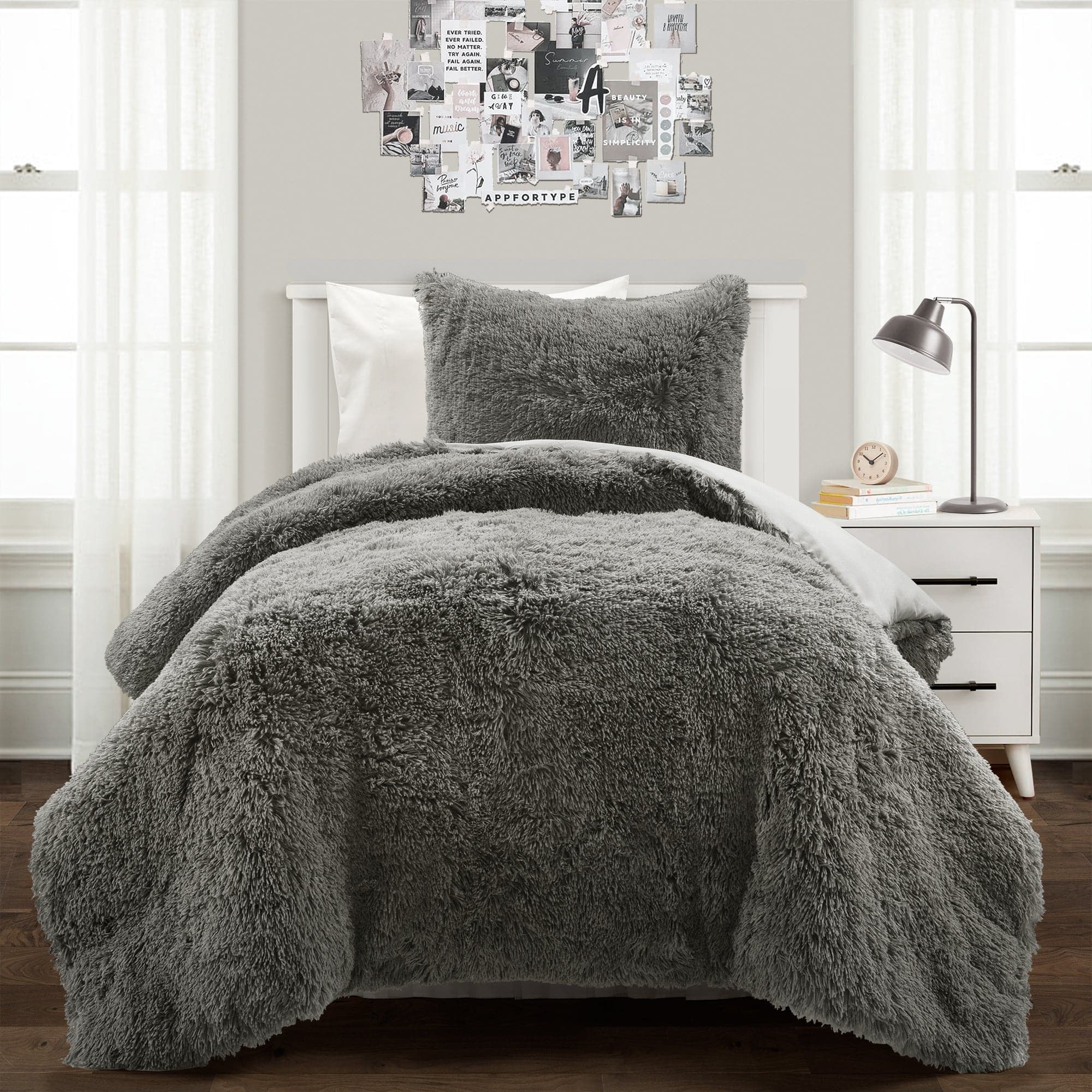 Emma Faux Fur Comforter Set - Soft & Luxurious Bedding Collection for Winter - Queen/King Size - Perfect for Cozy Bedrooms, Guest Rooms & Winter Home Decor
