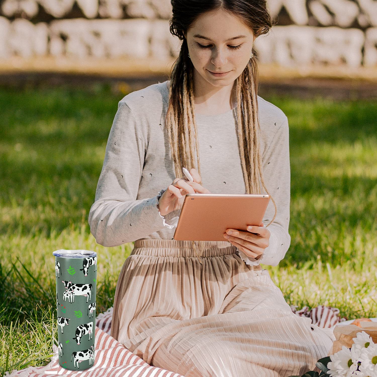 **20oz Insulated Cow Print Tumbler with Lid & Straw - Cute Cow Coffee Cup Travel Mug & Water Bottle - Perfect Birthday Gift for Women, Teen Girls & Girlfriend - Great for Home, Office & Travel**