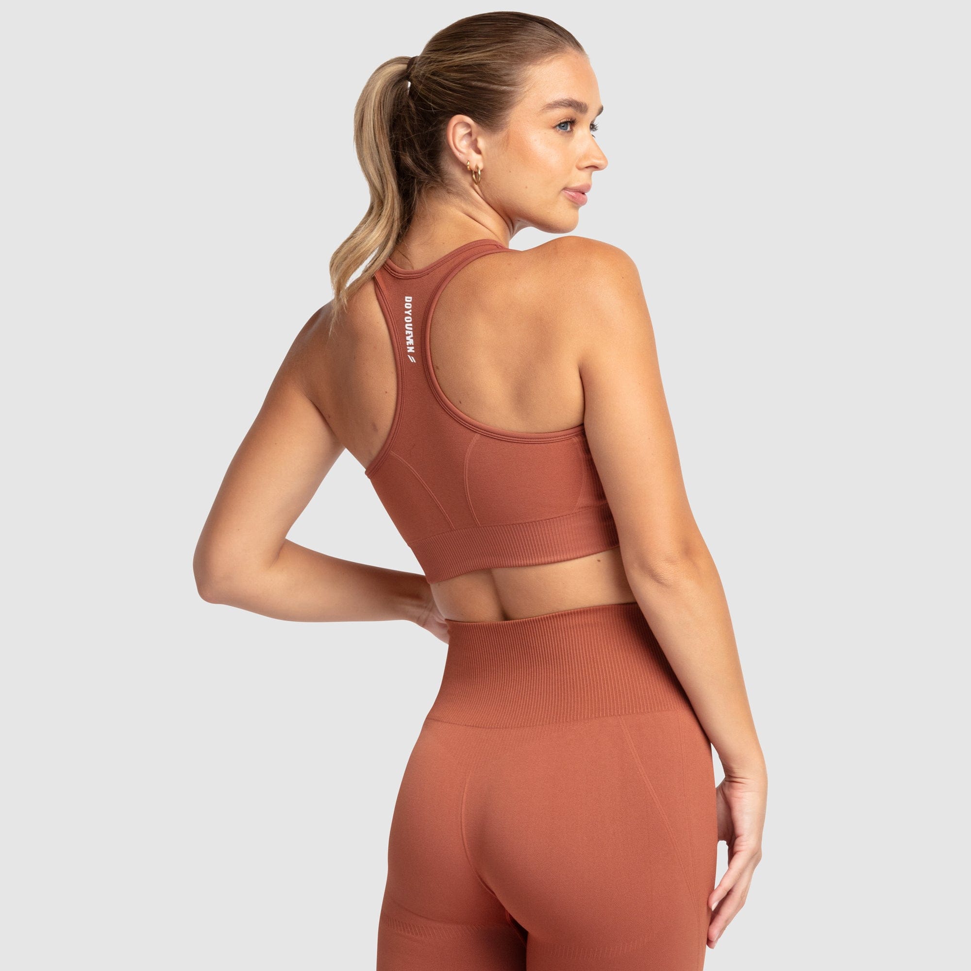 Hyperflex 2 Crop Top - Women's Athletic Workout Shirt in Rich Brown | Yoga, Running & Gym Wear for Active Lifestyles