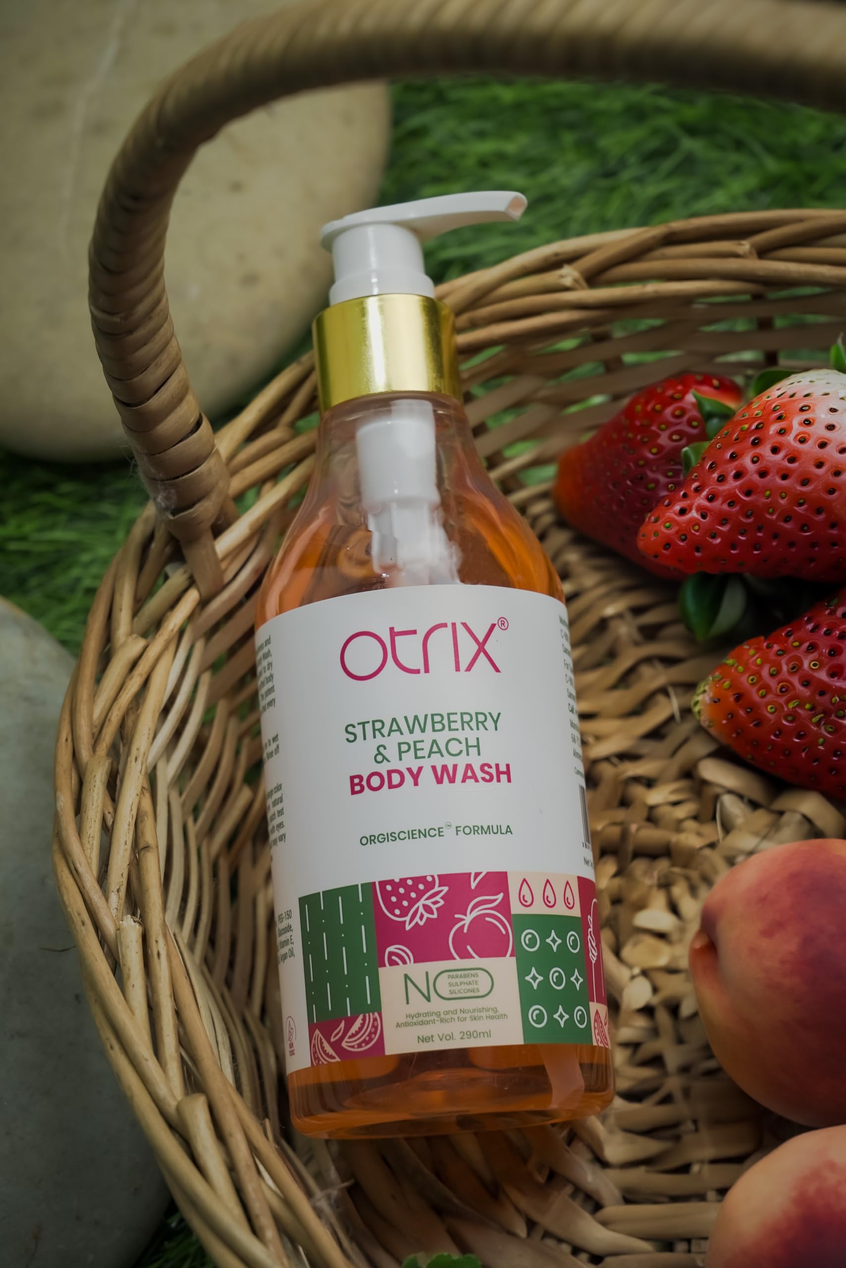 Otrix Strawberry and Peach Hydrating Body Wash | Sulfate & Paraben-Free Moisturizing Shower Gel for Women & Men | Gentle Cleansing with Rejuvenating Aroma | 290ml | Perfect for Dry Skin & Daily Relaxation
