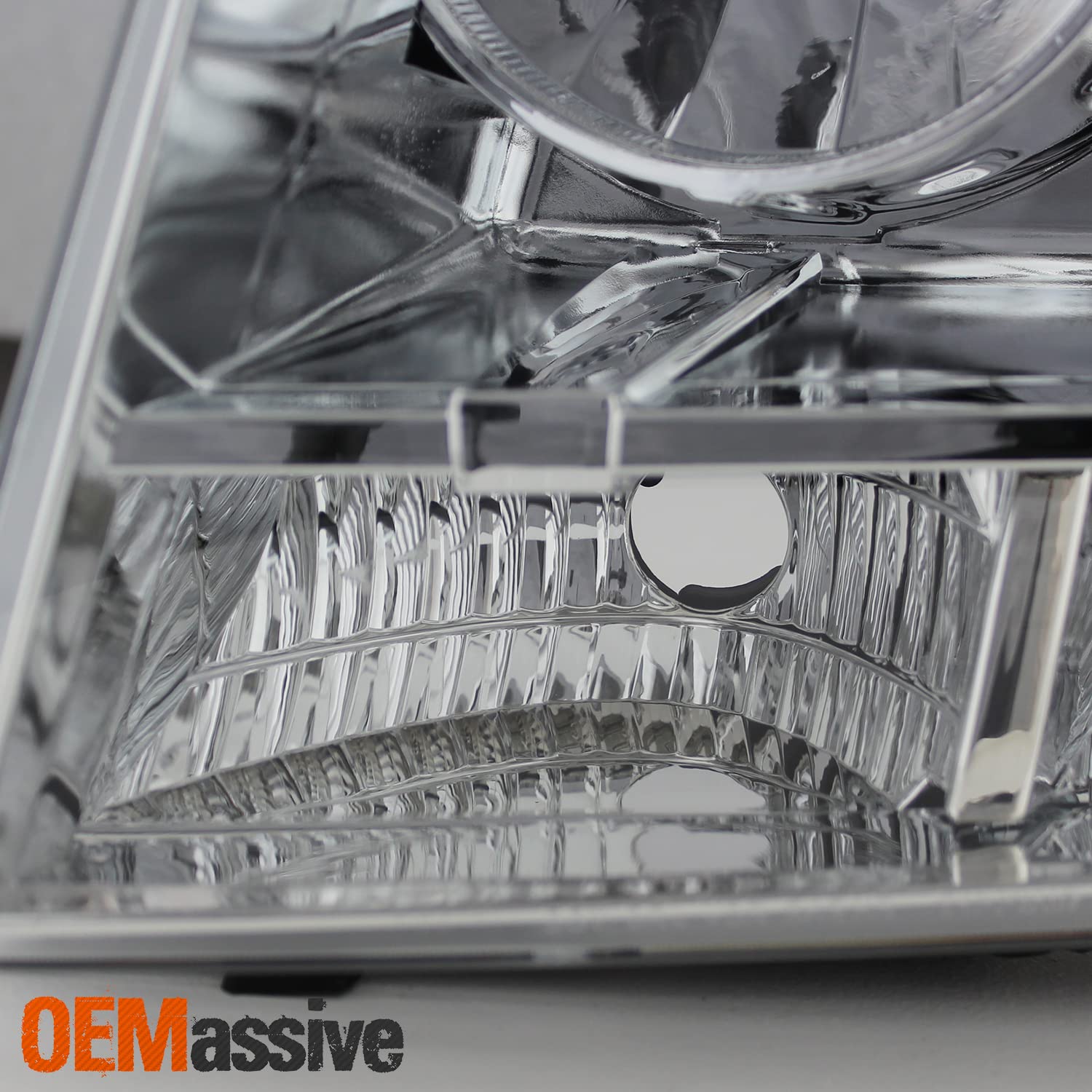 AKKON Clear Lens Headlight & Bumper Fog Light Kit for 2007-2014 Chevy Suburban Tahoe Avalanche - Chrome Housing, Improved Visibility for Night Driving & Off-Road Adventures
