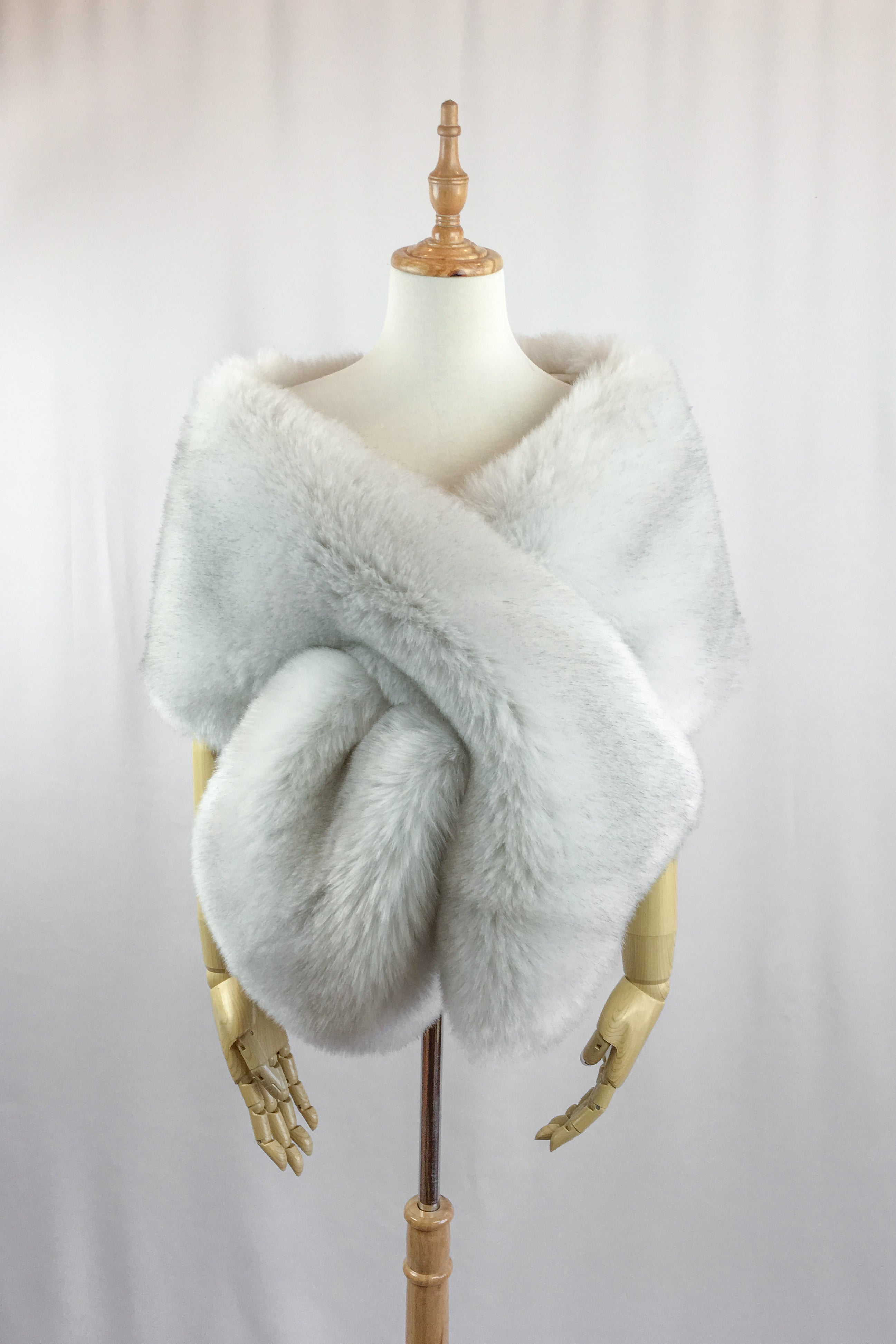 Light Gray Fur Shawl for Women - Soft & Warm Winter Wrap - Elegant Fashion Accessory for Parties, Weddings & Cold Weather Outfits (Lilian SGry01)
