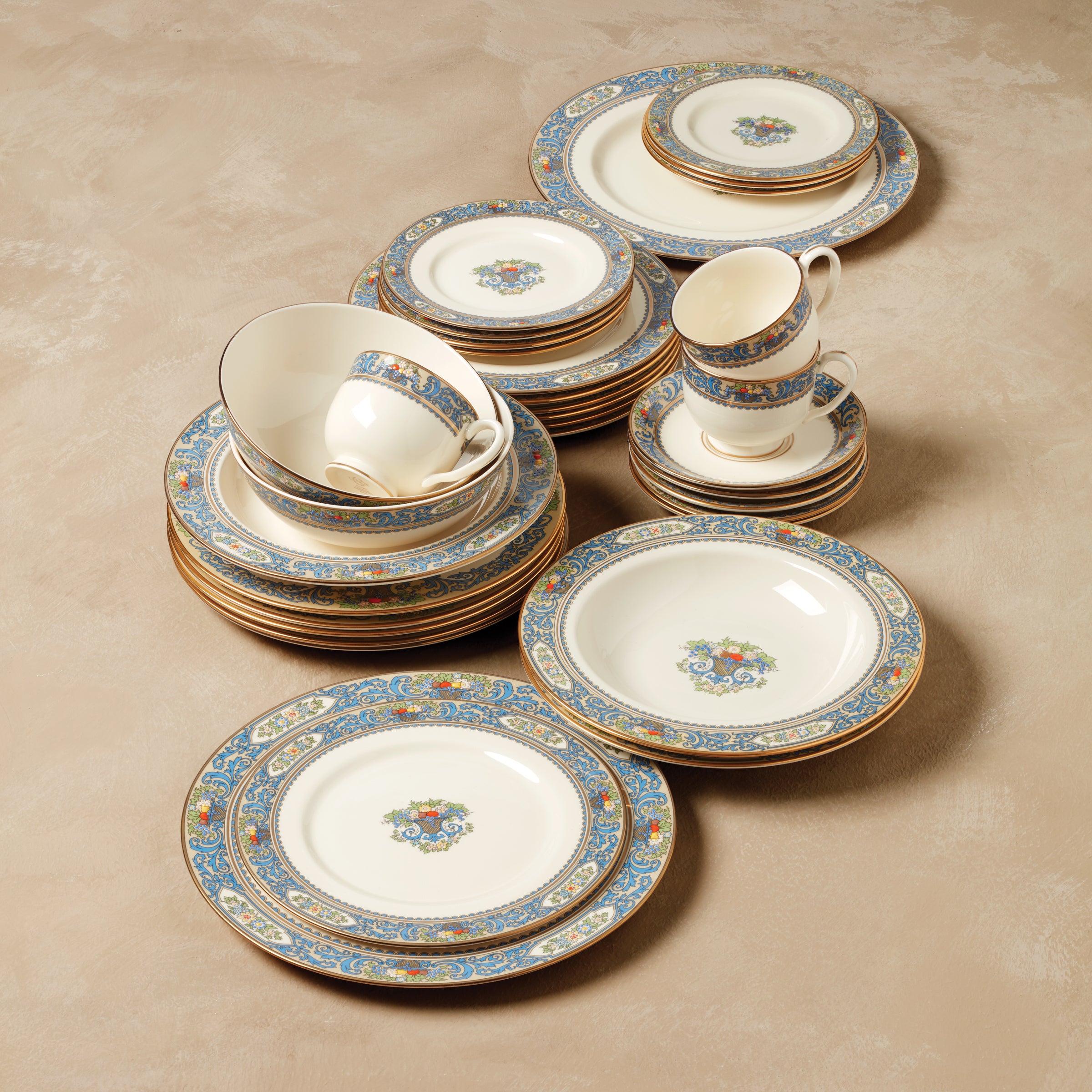 Elegant Autumn Salad Plate Set - Durable Ceramic Dinnerware for Fall Gatherings & Thanksgiving Dinner Decor