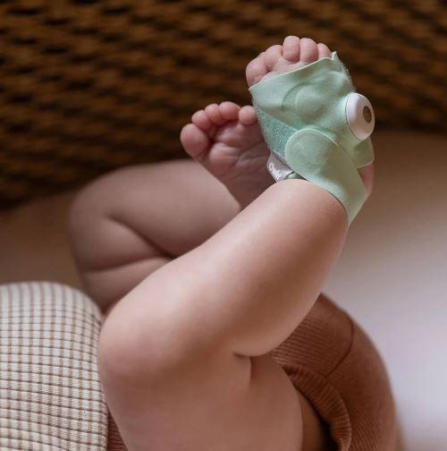 Owlet Smart Sock 3 Baby Monitor with Heart Rate & Oxygen Tracking - Wireless Wearable for Newborns & Infants - Perfect for Nursery, Daycare & Travel Use