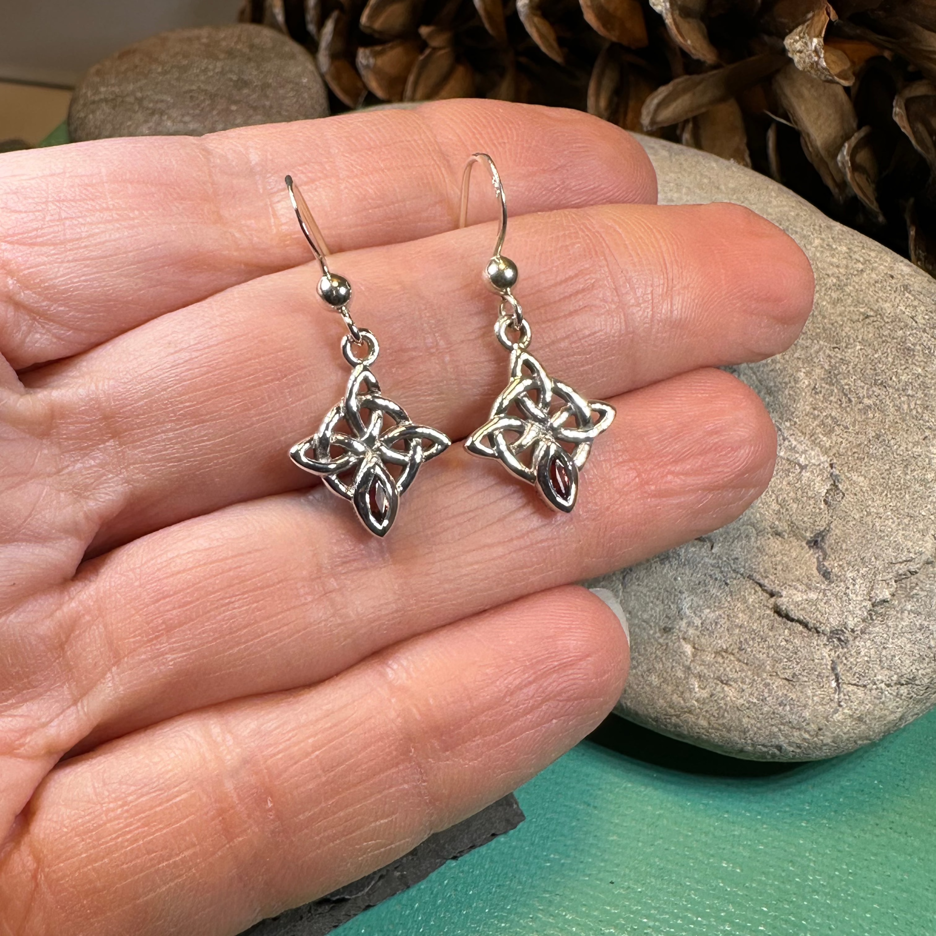 Celtic Knot Earrings for Women - Sterling Silver Irish Claddagh Dangle Earrings - Perfect for St. Patrick's Day, Weddings & Celtic-Themed Events