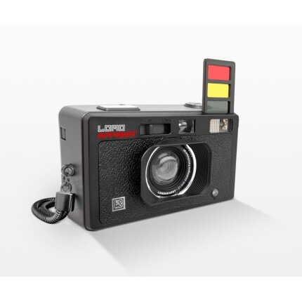 LomoApparat 35mm Film Camera with 21mm Wide Angle Lens - Perfect for Street Photography, Travel & Creative Shooting