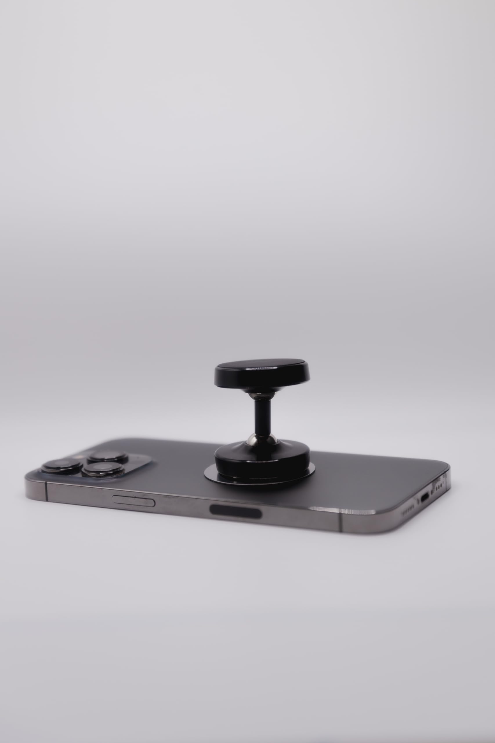 Dual Gym Magnetic Phone Holder - Strong Magnetic Mount for Any Metal Surface | Secure Phone Stand for Gym, Workouts & Fitness | Ideal for Mobile Videos, Pictures & Content Creators | Perfect for Vlogging, Live Streaming & Home Office Use
