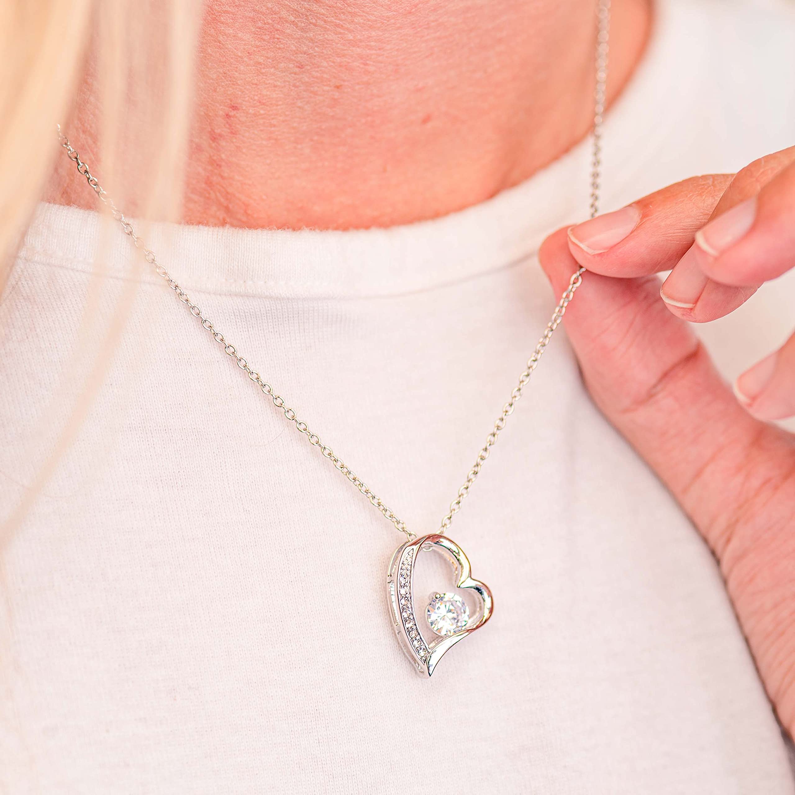 Soulmate Necklace for Her - Romantic Jewelry Gift for Girlfriend, Wife, or Loved One - Birthday, Anniversary, Valentine's Day Present with Message Card & Gift Box - Perfect for Proposals, Date Nights, and Special Occasions