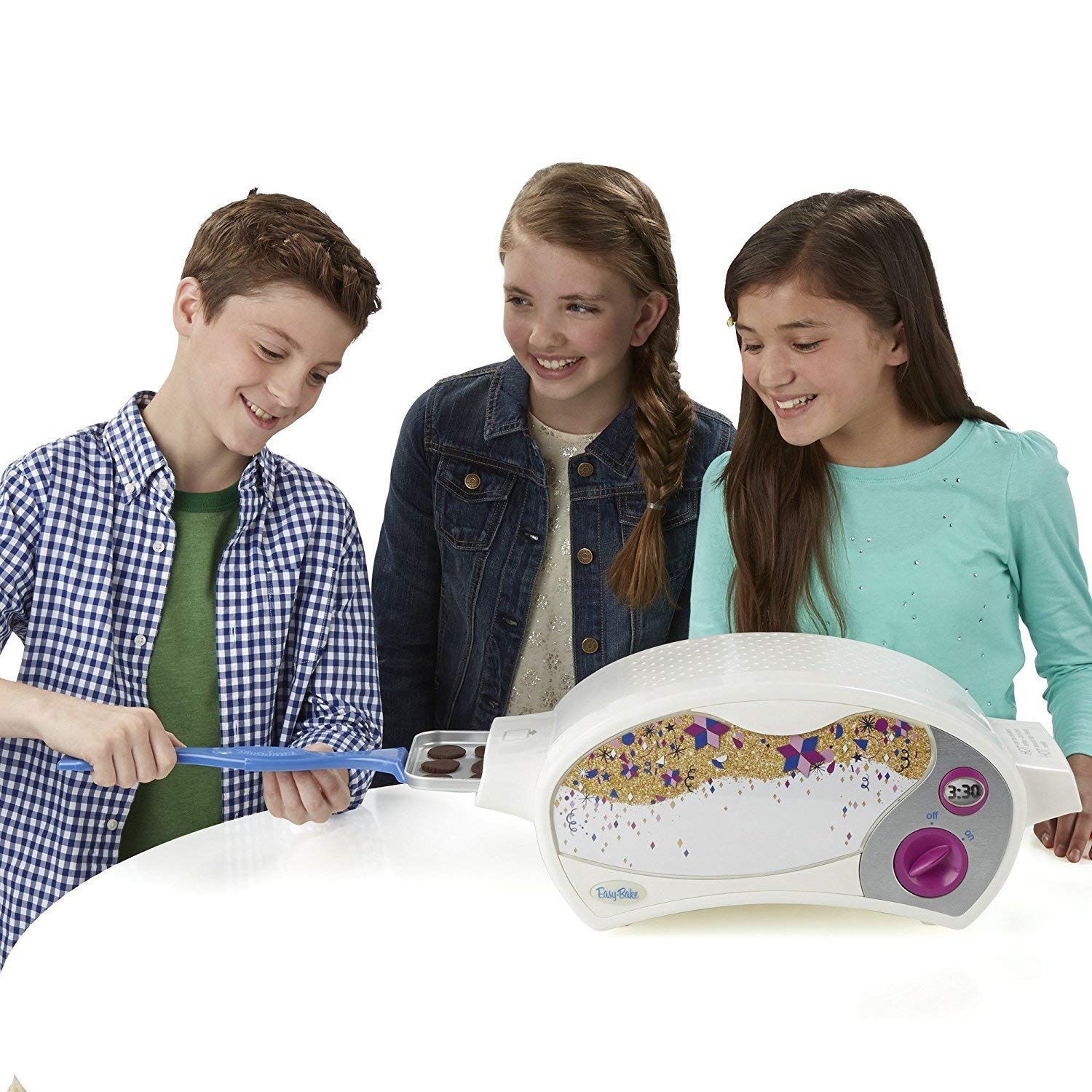 Easy Bake Oven Ultimate Star Edition with Red Velvet Cupcakes & Chocolate Chip Cookies Refill Kit - Includes Mini Whisk for Kids Baking Fun | Perfect Birthday Gift for Girls & Holiday Baking Activities