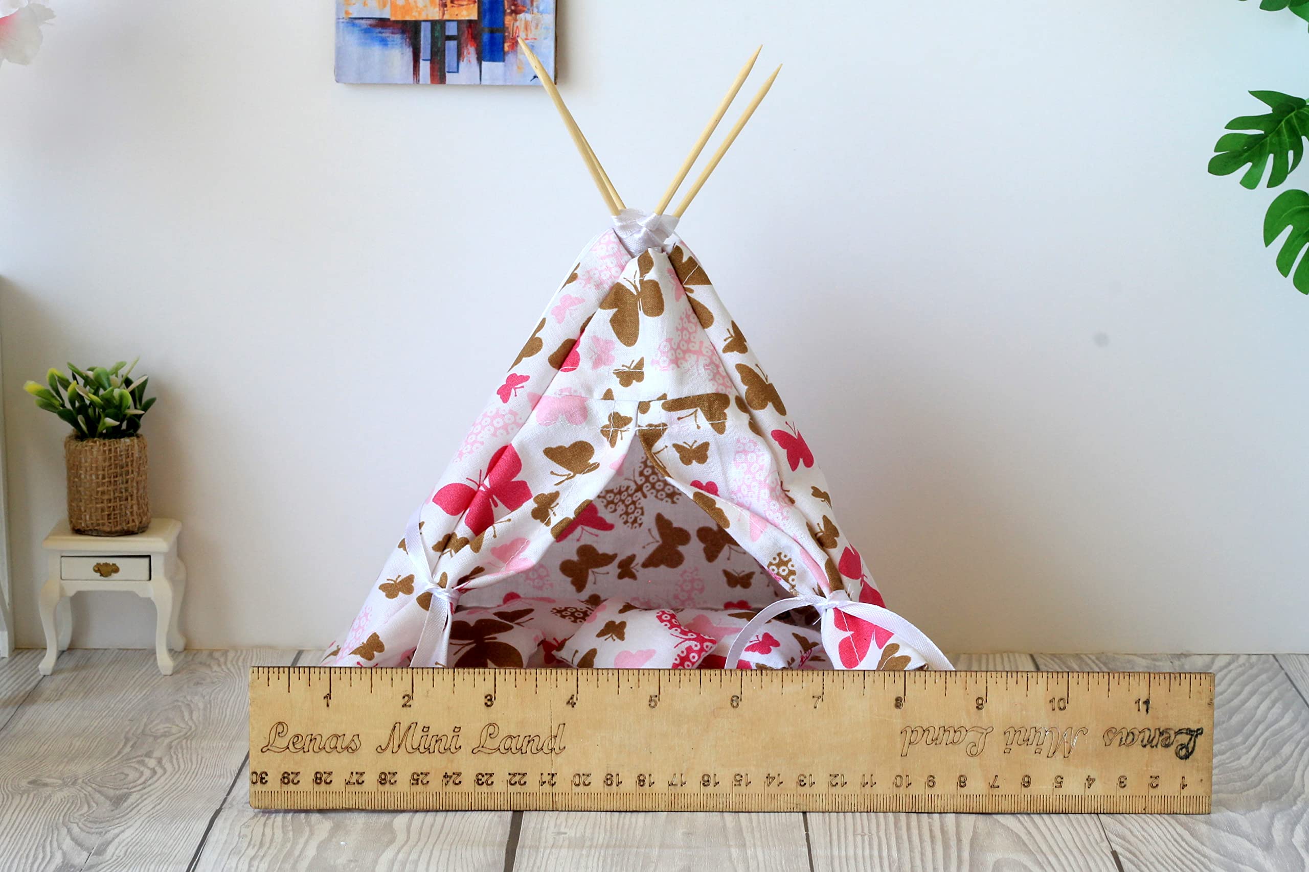 1:12 Scale Miniature Teepee Tent - Pink Dollhouse Play Tent with Mat & Pillows | Perfect for Dolls, Collectibles & Kids Pretend Play