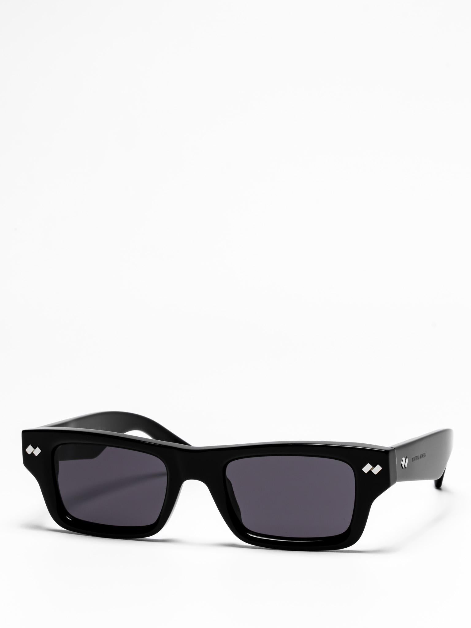 BOTTEGA VENETA BV1351S 001 Sunglasses - Luxury Designer Shades for Women & Men | Perfect for Outdoor Activities, Travel & Fashion Statements