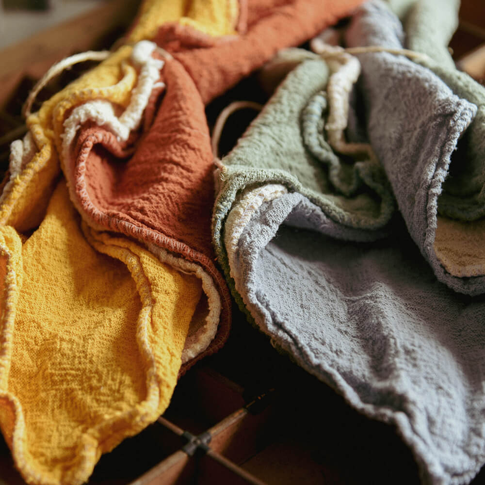 3-Pack Multi-Purpose Microfiber Cleaning Cloths for Kitchen, Bathroom, Car & Dusting - Super Absorbent & Reusable Cleaning Rags