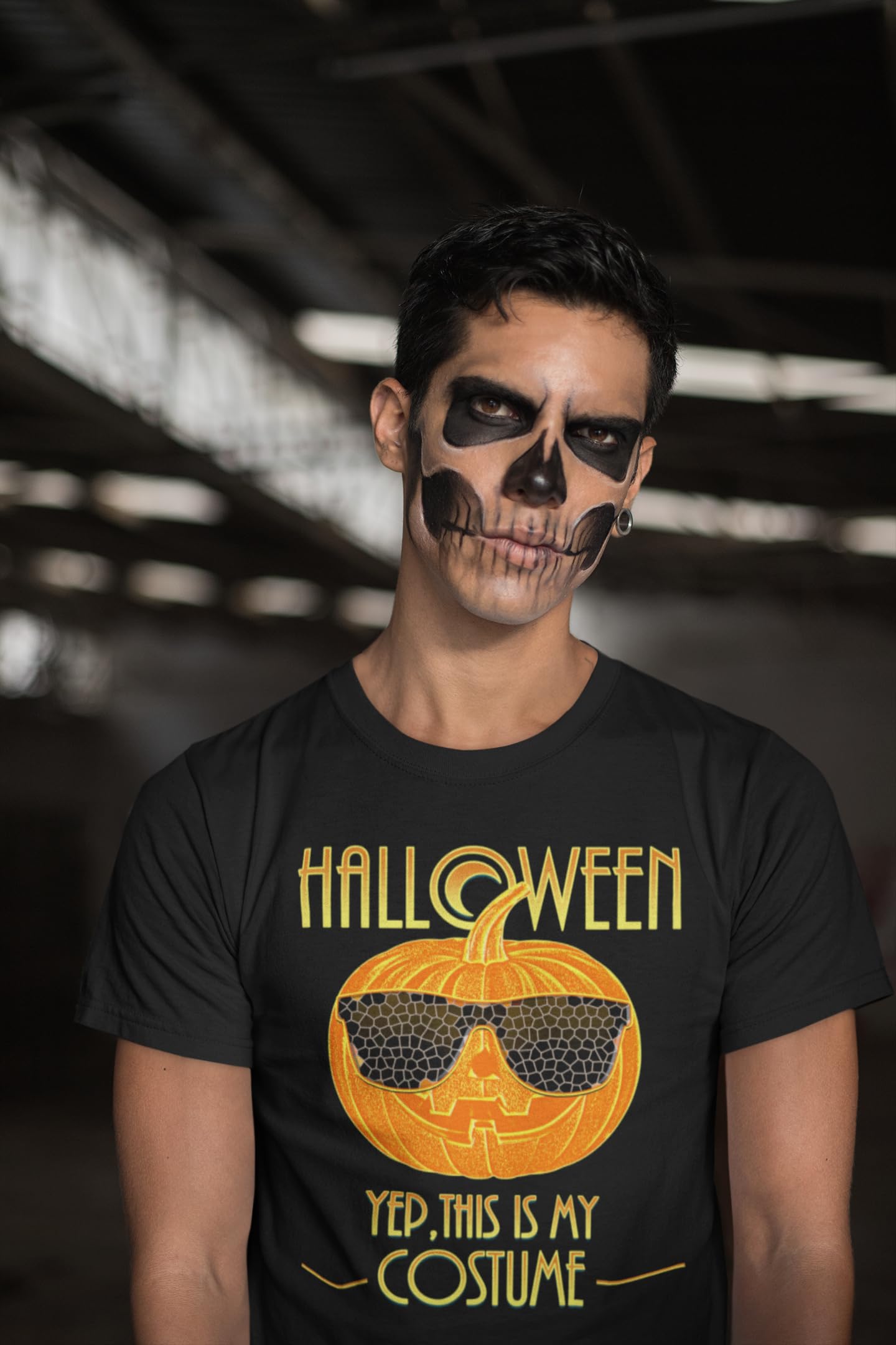 Men's Halloween Pumpkin T-Shirt - Spooky Graphic Tee for Costume Parties & Trick or Treating