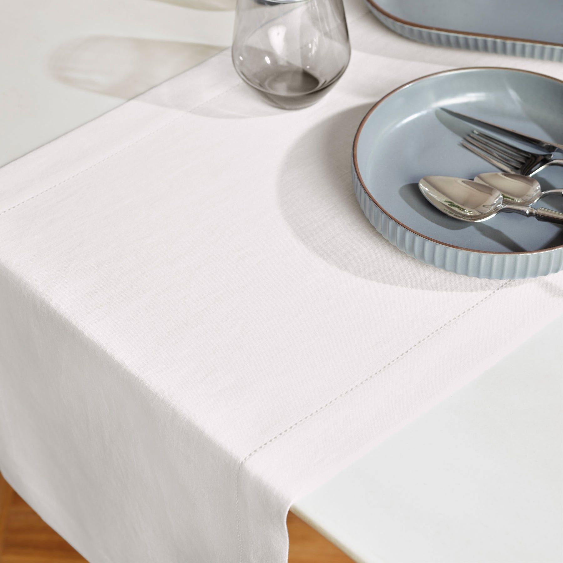 Sonoma Hemstitch Table Runner - Elegant Linen Table Decor for Dining & Special Occasions | Perfect for Weddings, Holidays & Home Decor