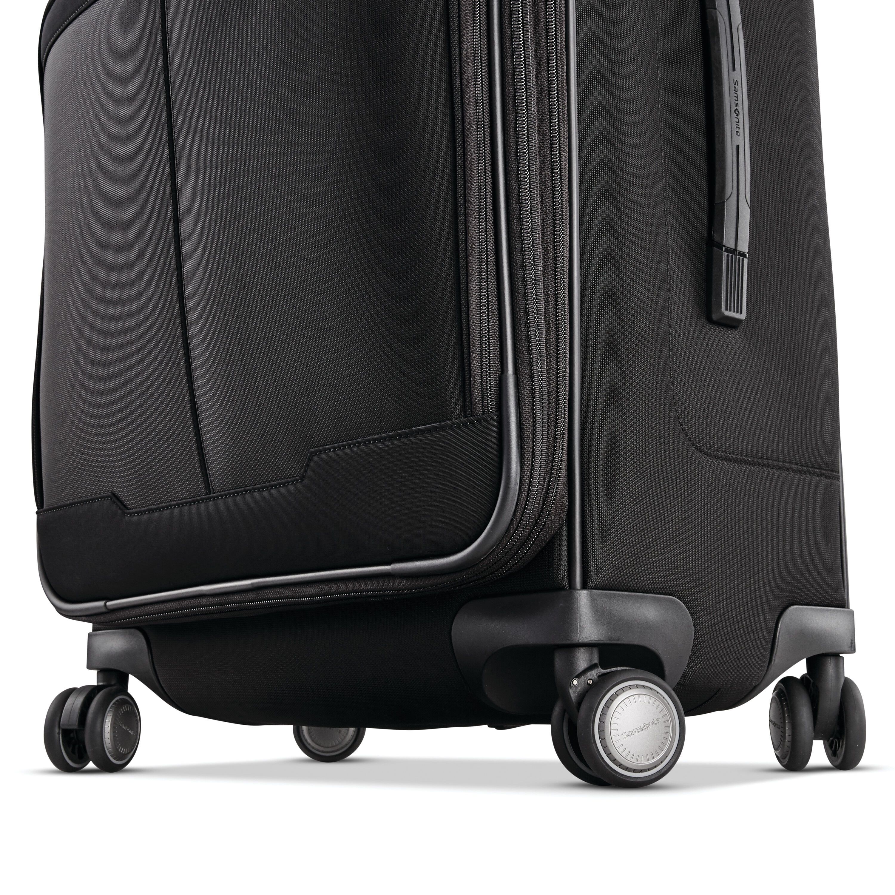 Samsonite Silhouette 17