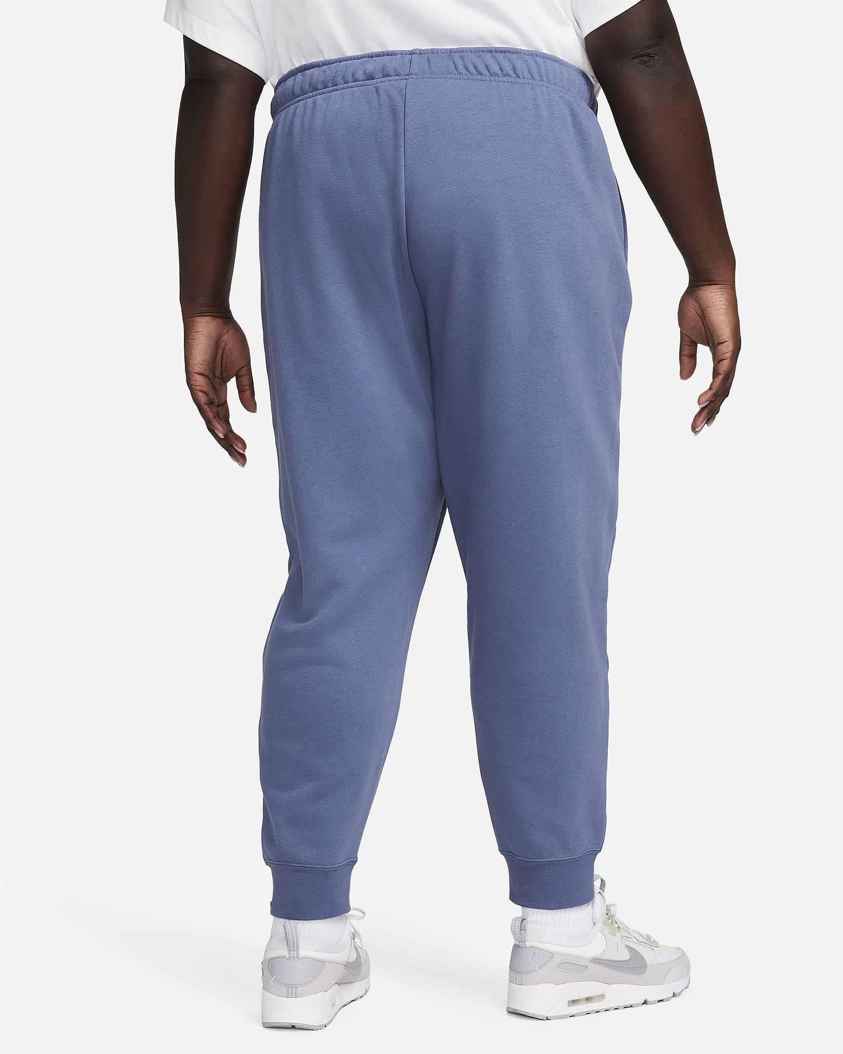 Nike Sportswear Club Fleece Women's Mid-Rise Jogger Pants - Plus Size, Standard Fit - Comfortable Lounge & Workout Pants for Casual Wear & Running