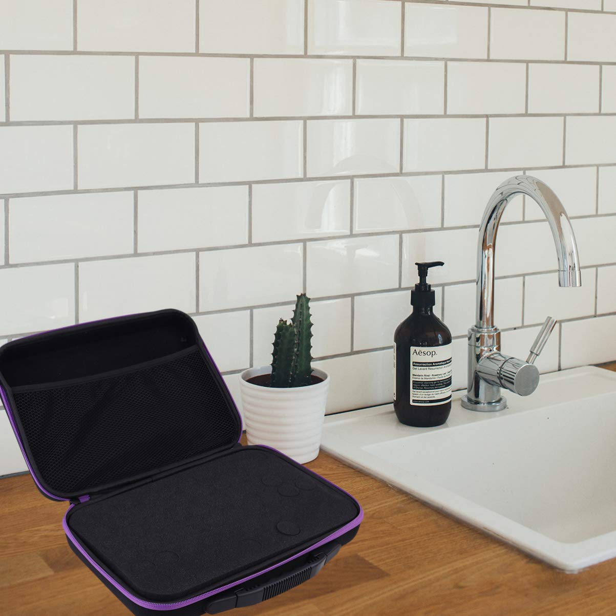 Premium Essential Oil Travel Bag - Purple Aromatherapy Organizer with Leak-Proof Bottle Storage | Portable Carrier for Essential Oils, Perfect for Yoga, Meditation & On-The-Go Wellness