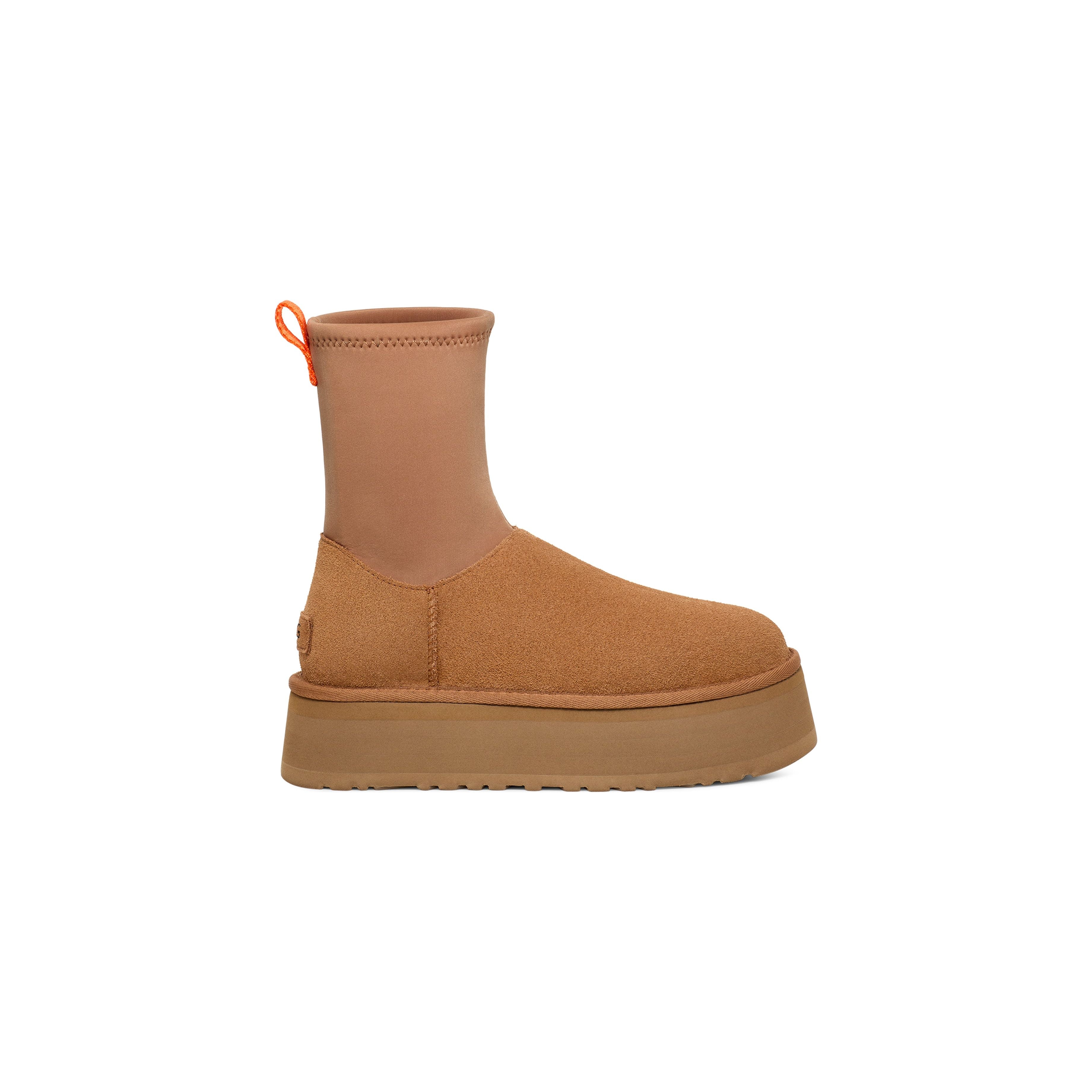 UGG Women's Classic Dipper Boots in Chestnut - Warm Winter Shearling Boots for Women | Perfect for Snow, Cold Weather & Casual Outfits