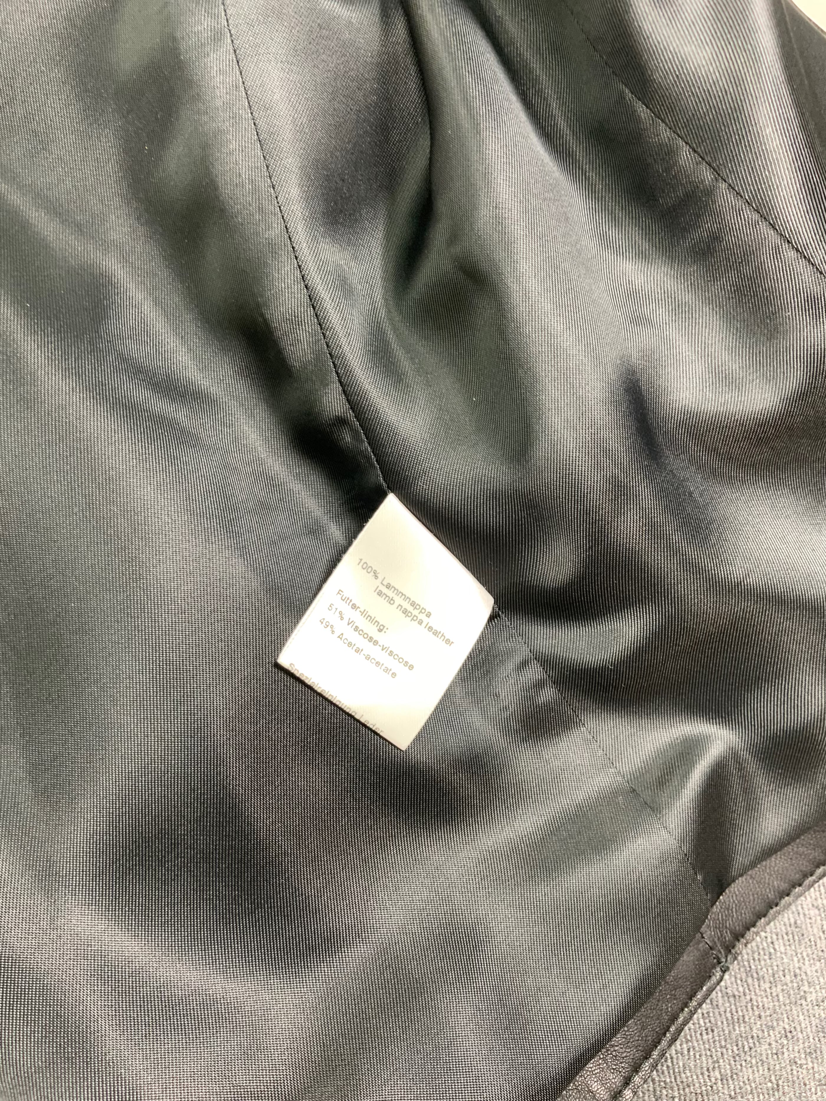 AKRIS Lambskin Leather Cropped Jacket Women's Size S - Premium Soft Leather Biker Jacket for Casual Wear & Night Out