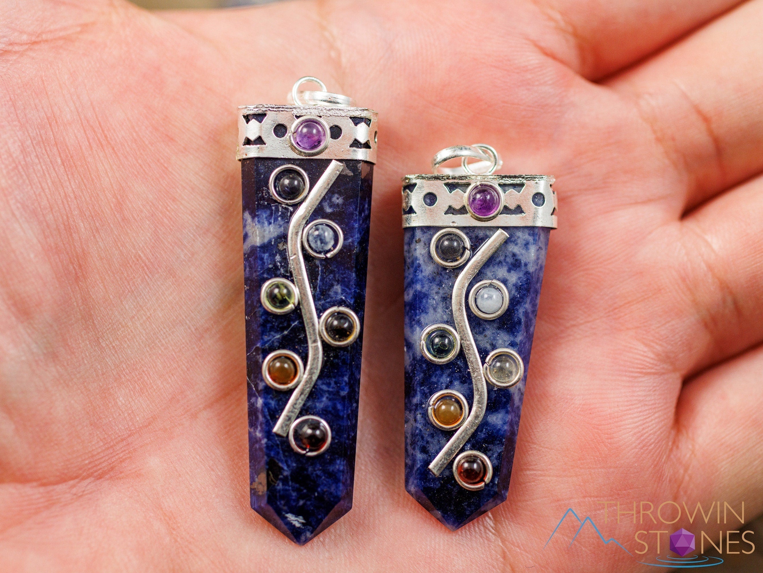 Handmade Chakra & Sodalite Crystal Pendant Necklace with Natural Crystal Points - Spiritual Healing Jewelry for Women - Perfect for Meditation, Yoga & Energy Balancing - E2069