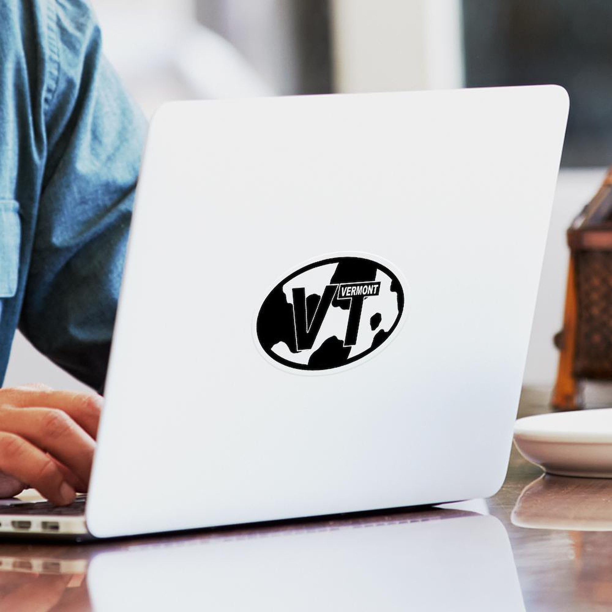 Vermont Cow Oval Car Bumper Sticker - Durable Vinyl Decal for Cars, Laptops & Windows - Perfect for State Pride, Gifts & Outdoor Decor