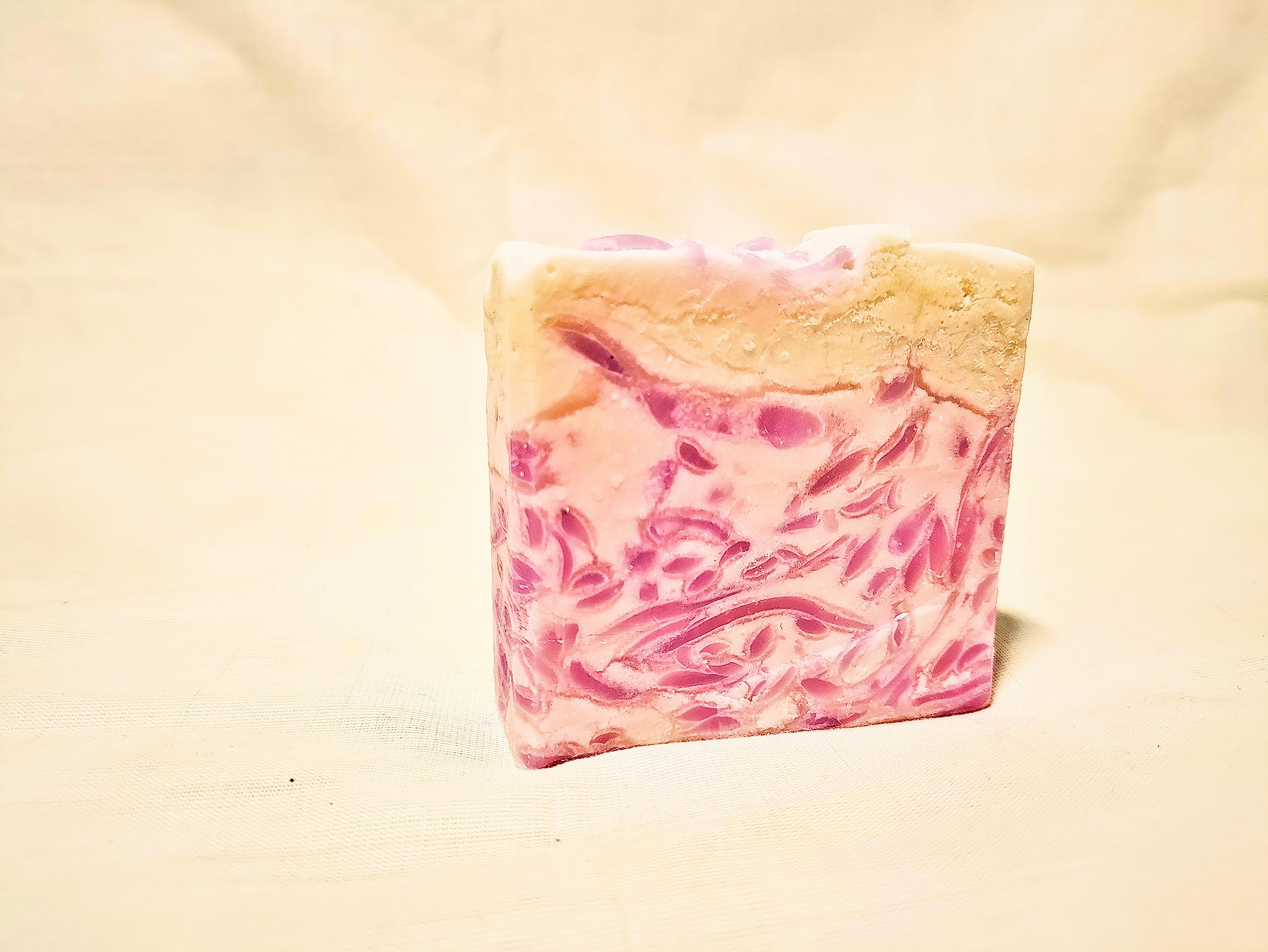 Natural Cold Process Lavender Soap with Plumeria Essence | Handmade Organic Bar Soap for Dry & Sensitive Skin | Perfect for Relaxing Bath, Spa Day & Gift Giving