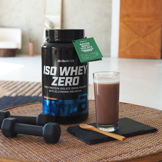 BioTechUSA Iso Whey Zero 2.27kg (5lbs) Premium Protein Powder - Low Carb, Lactose Free Whey Isolate for Muscle Recovery & Growth - Perfect for Post-Workout, Weight Loss & Fitness Enthusiasts