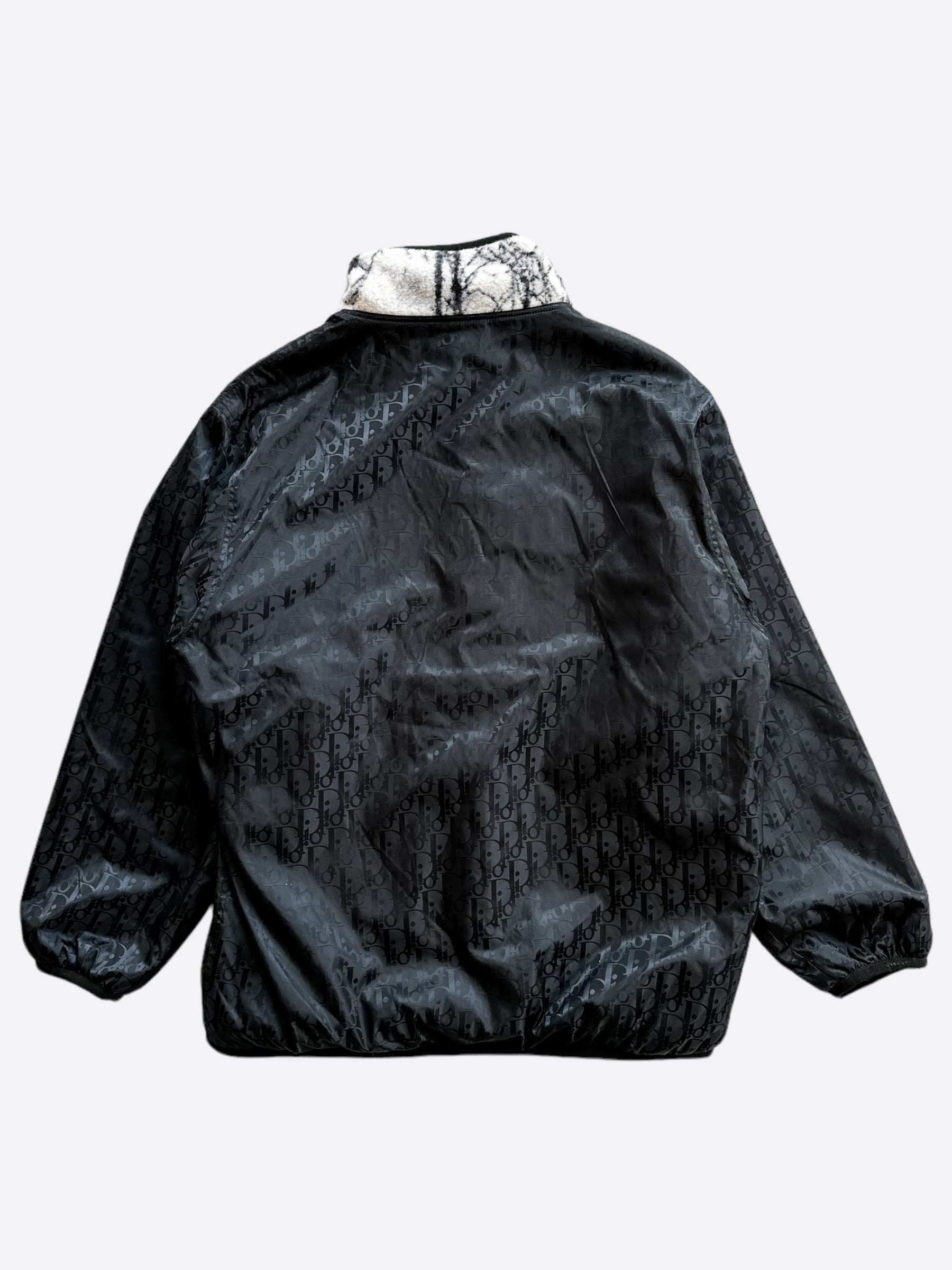Dior Black Oblique Reversible Fleece Jacket for Men & Women - Stylish Winter Outerwear for Fashion & Outdoor Activities
